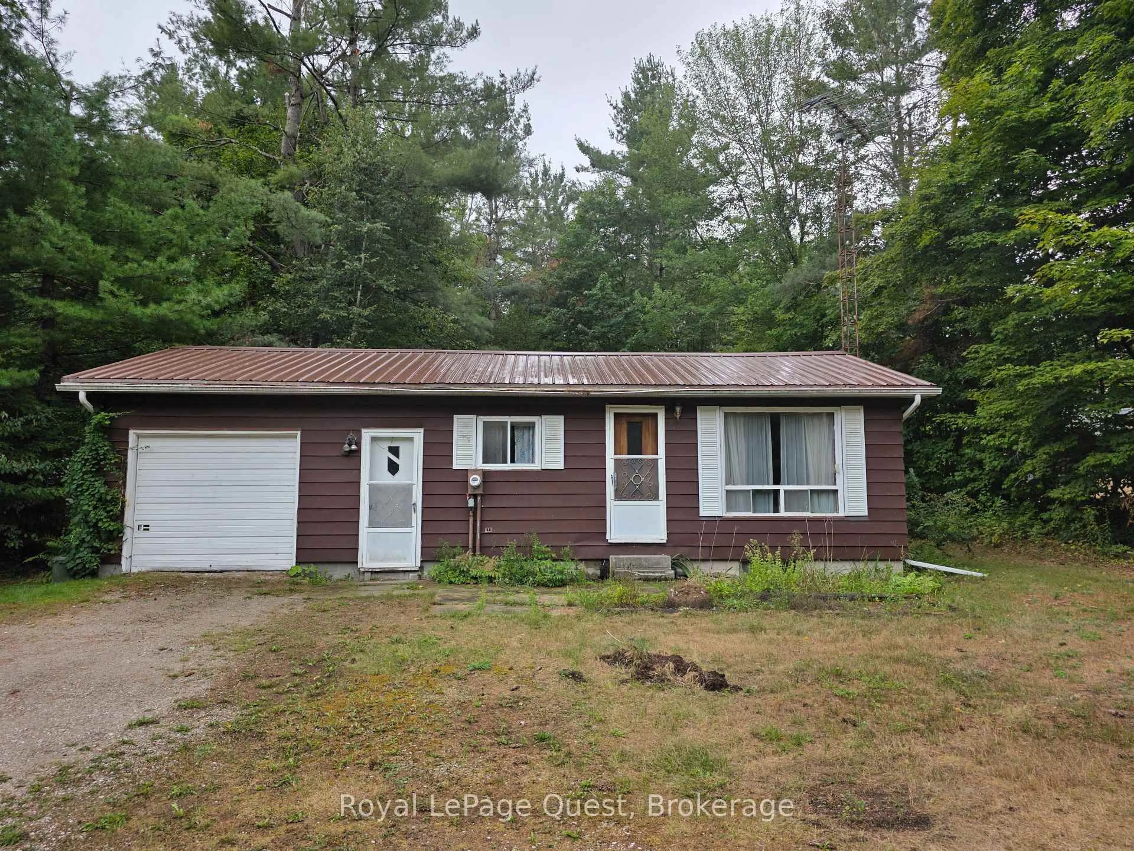 Unknown for 1045 Sparrow Lake Rte, Gravenhurst Ontario P0E 1G0