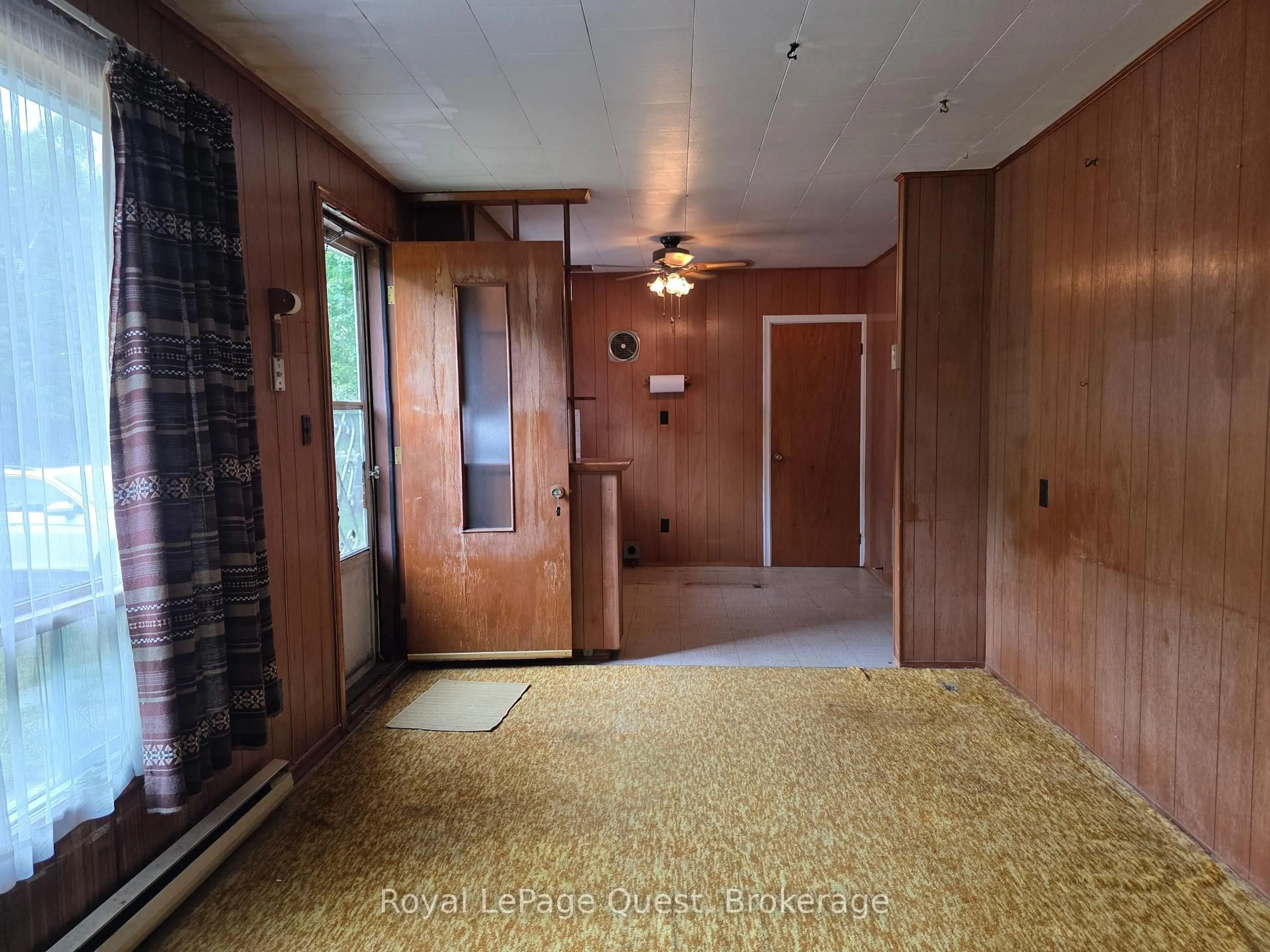 A pic of a room for 1045 Sparrow Lake Rte, Gravenhurst Ontario P0E 1G0