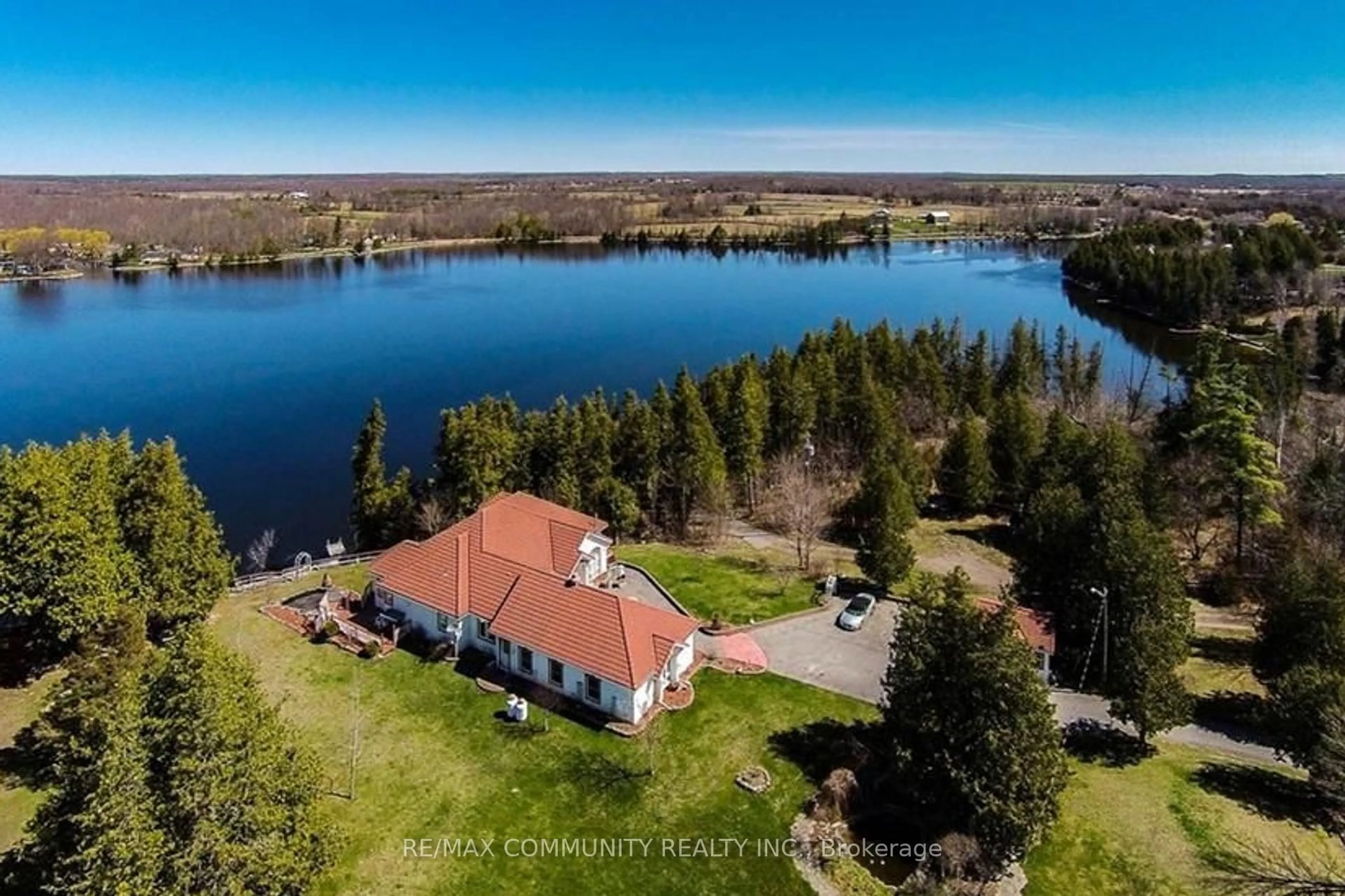 A pic from outside/outdoor area/front of a property/back of a property/a pic from drone, water/lake/river/ocean view for 74 Lakeview Dr, Trent Hills Ontario K0L 2L0