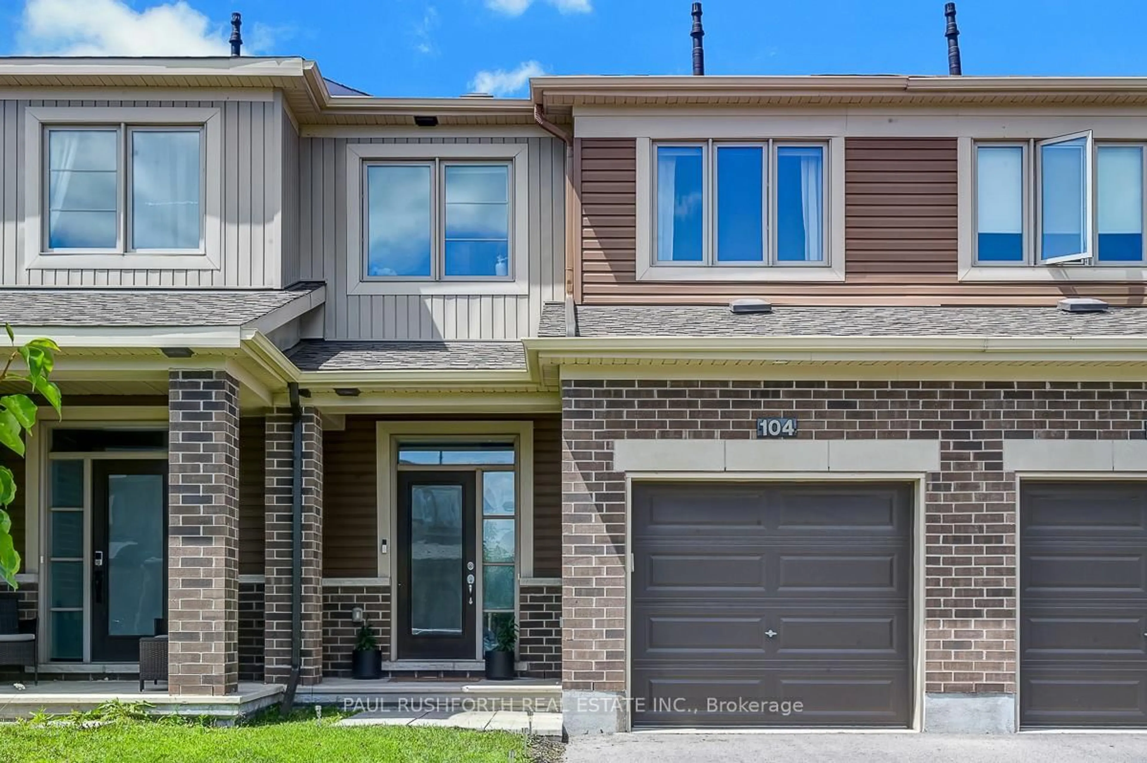 Home with brick exterior material, street for 104 Livorno Crt, Ottawa Ontario K4A 1J1
