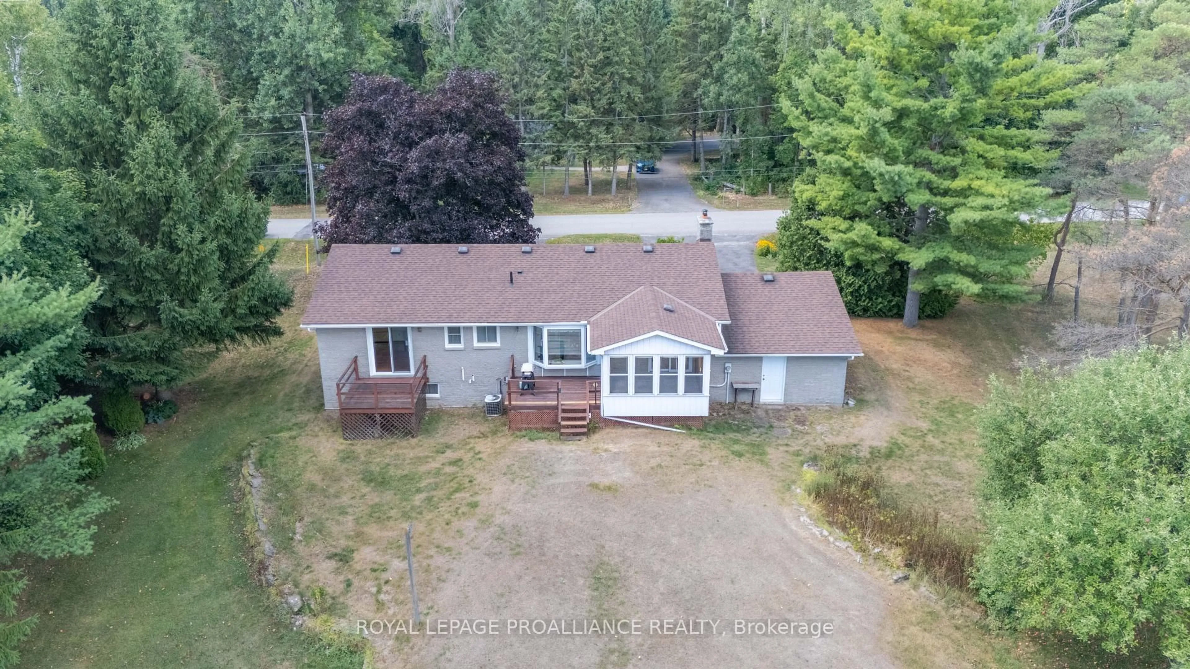 A pic from outside/outdoor area/front of a property/back of a property/a pic from drone, unknown for 4415 Mcdougall Rd, Elizabethtown-Kitley Ontario K6V 5T4