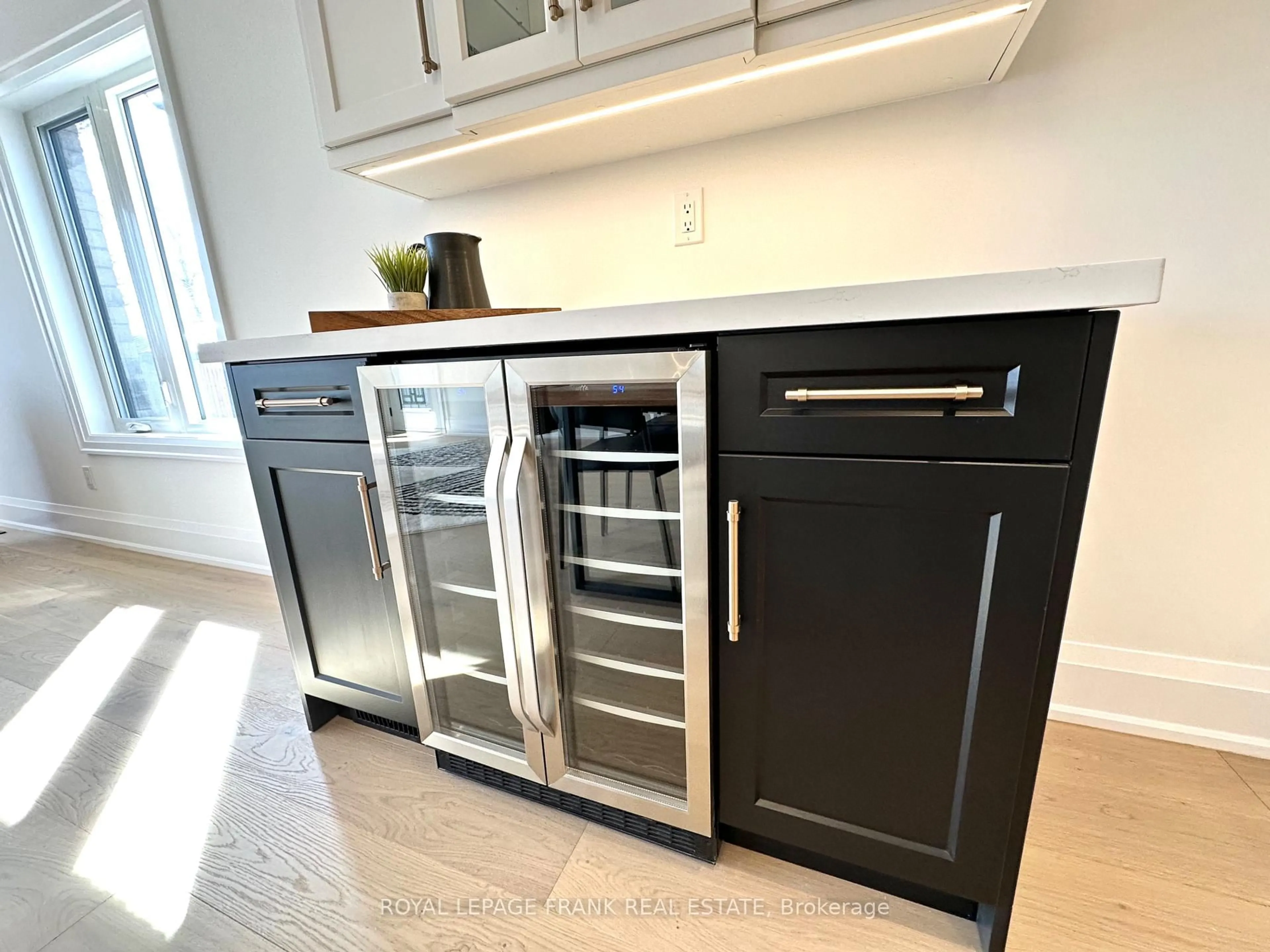 Contemporary kitchen, unknown for 6 Pond St, Trent Hills Ontario K0L 1Y0
