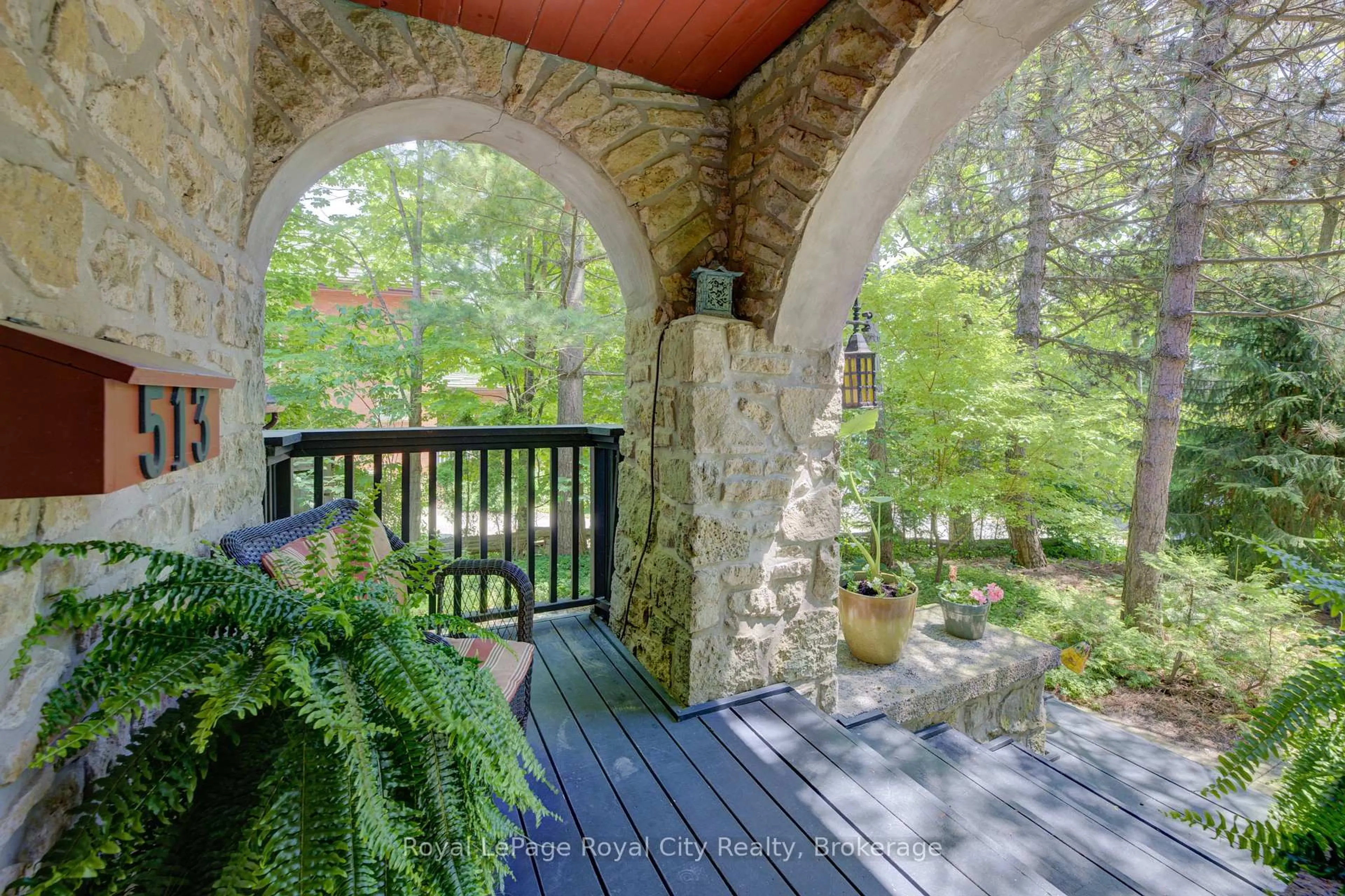 Patio, forest/trees view for 513 ST ANDREW St, Centre Wellington Ontario N1M 1P4