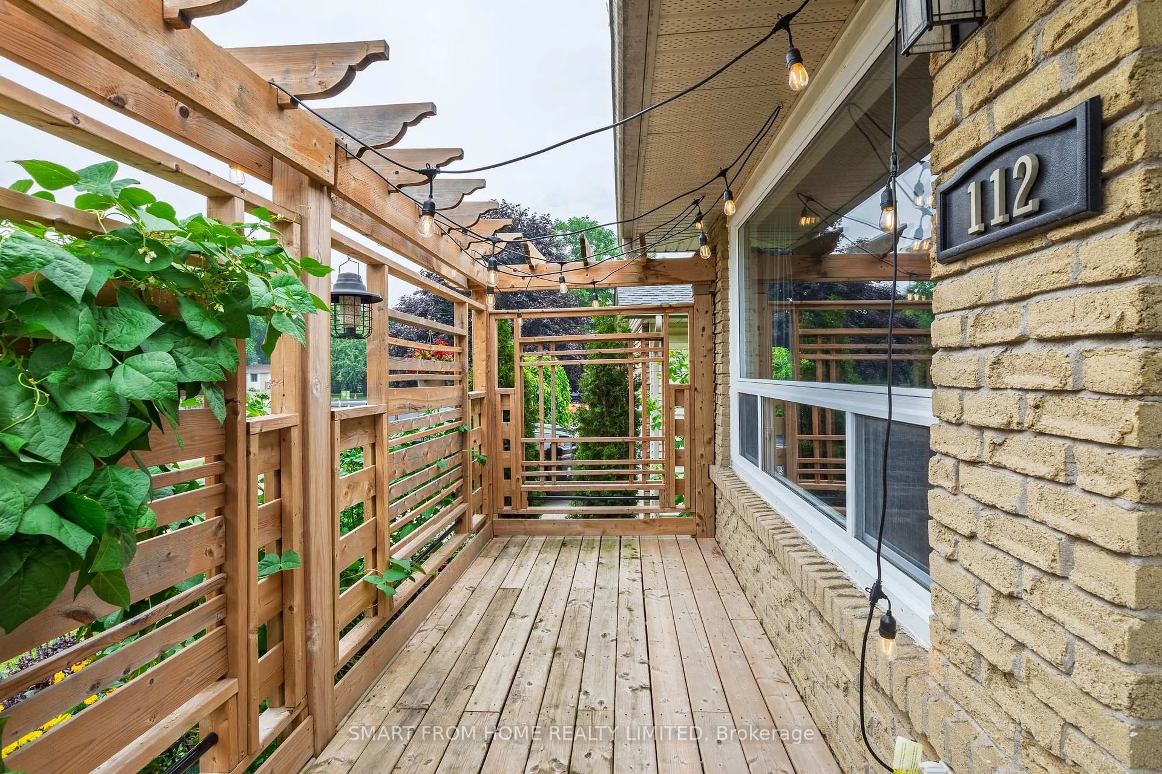 Patio, street for 112 Limpert Ave, Cambridge Ontario N3C 1B9