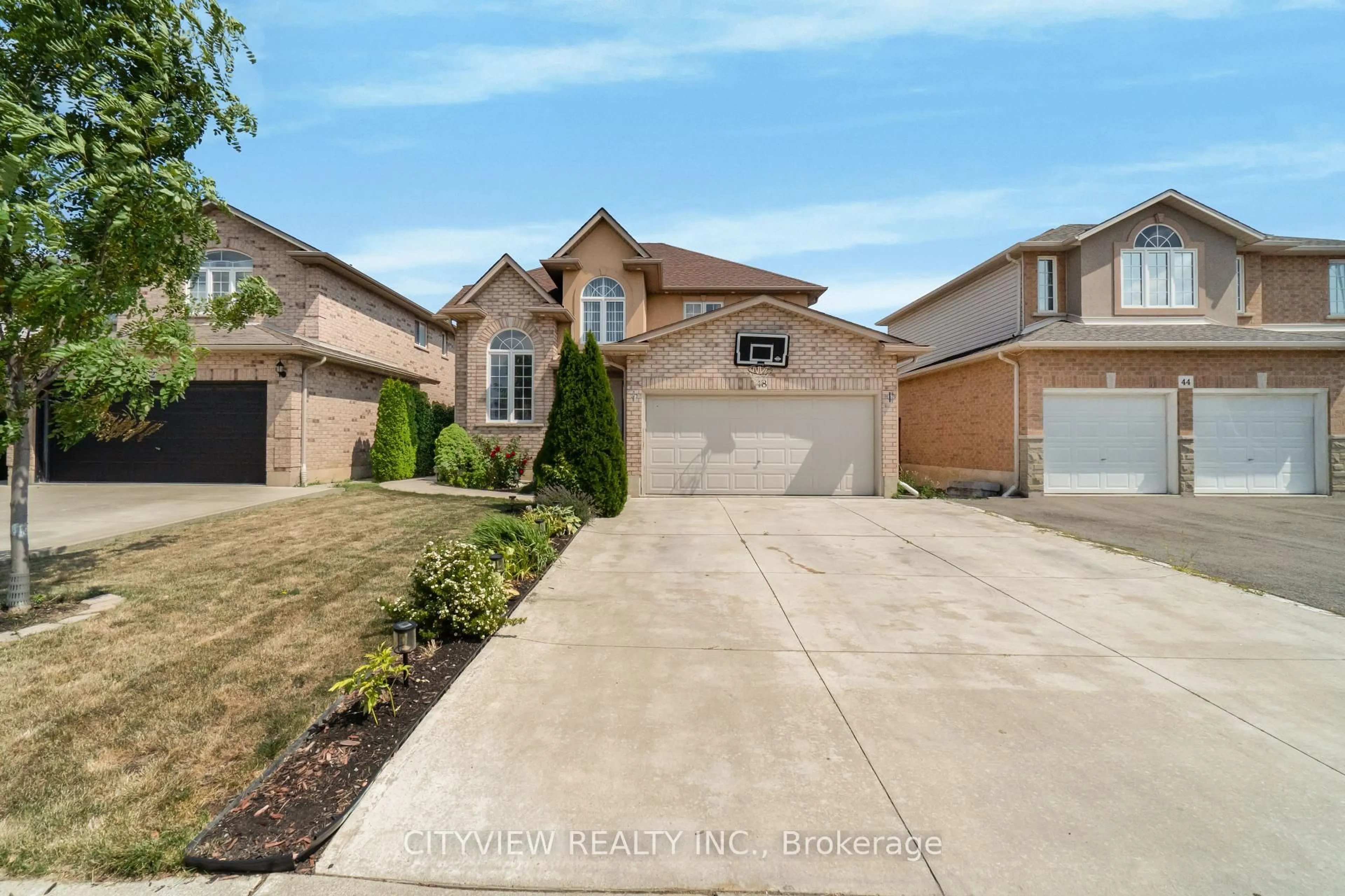 Unknown for 48 Nashville Circ, Hamilton Ontario L8G 5H2