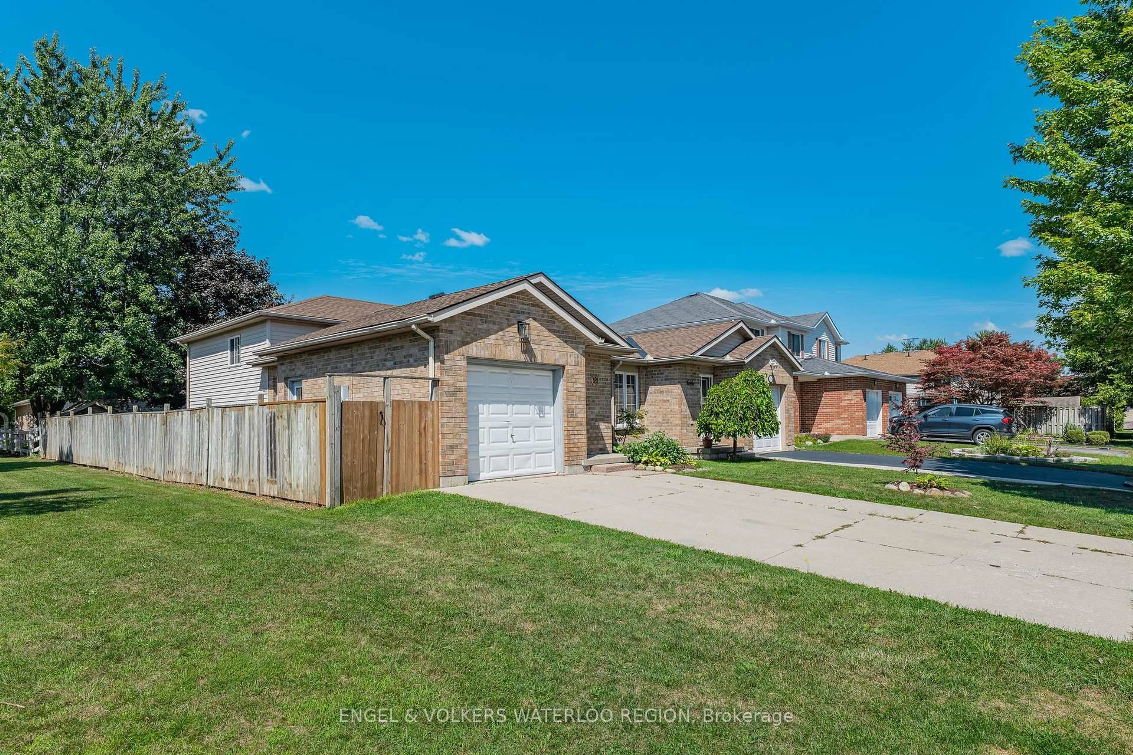 Unknown for 181 Walsh Cres, Stratford Ontario N5A 7X7