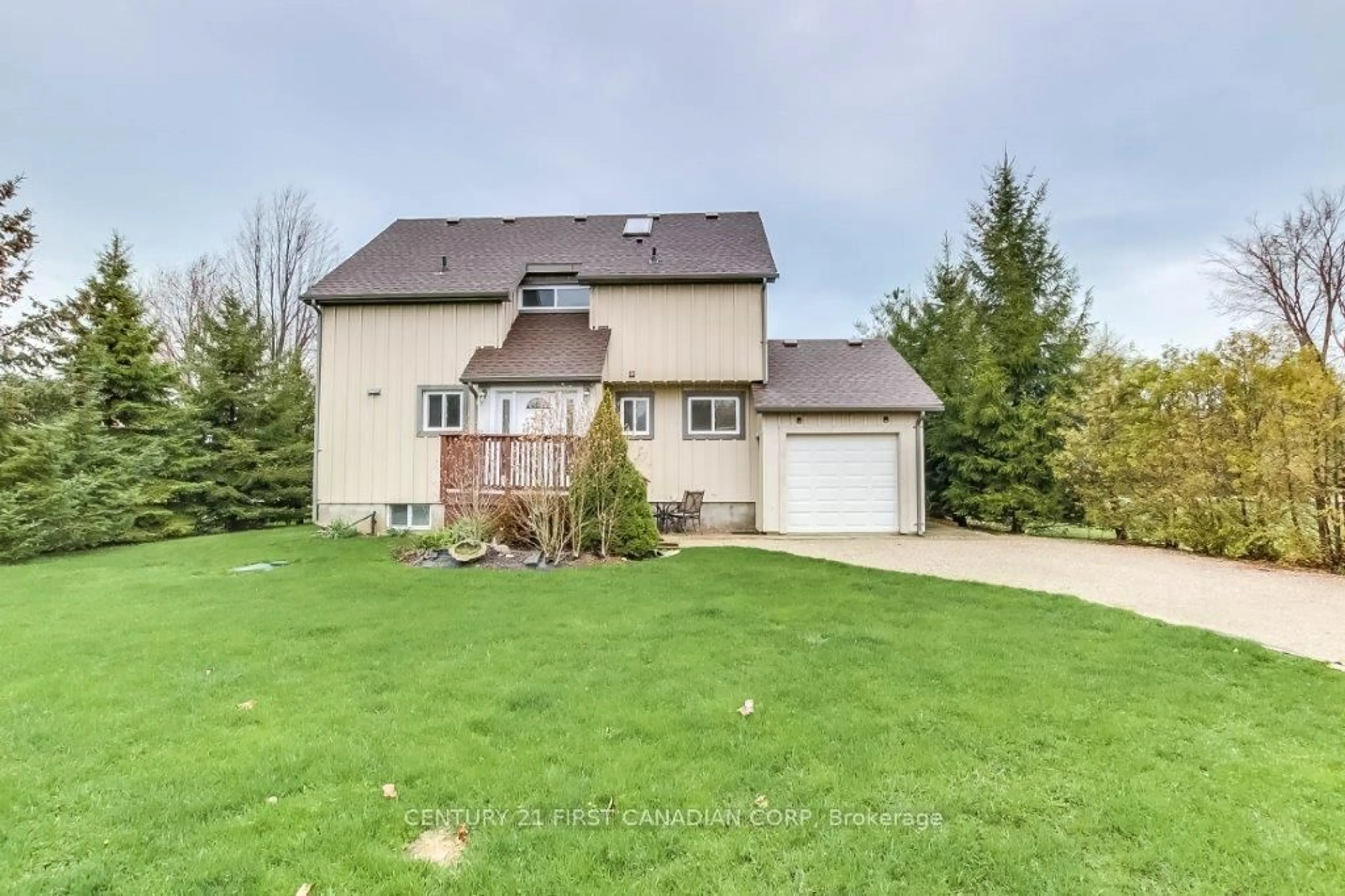 Unknown for 71889 Sunridge Cres, Bluewater Ontario N0M 1N0