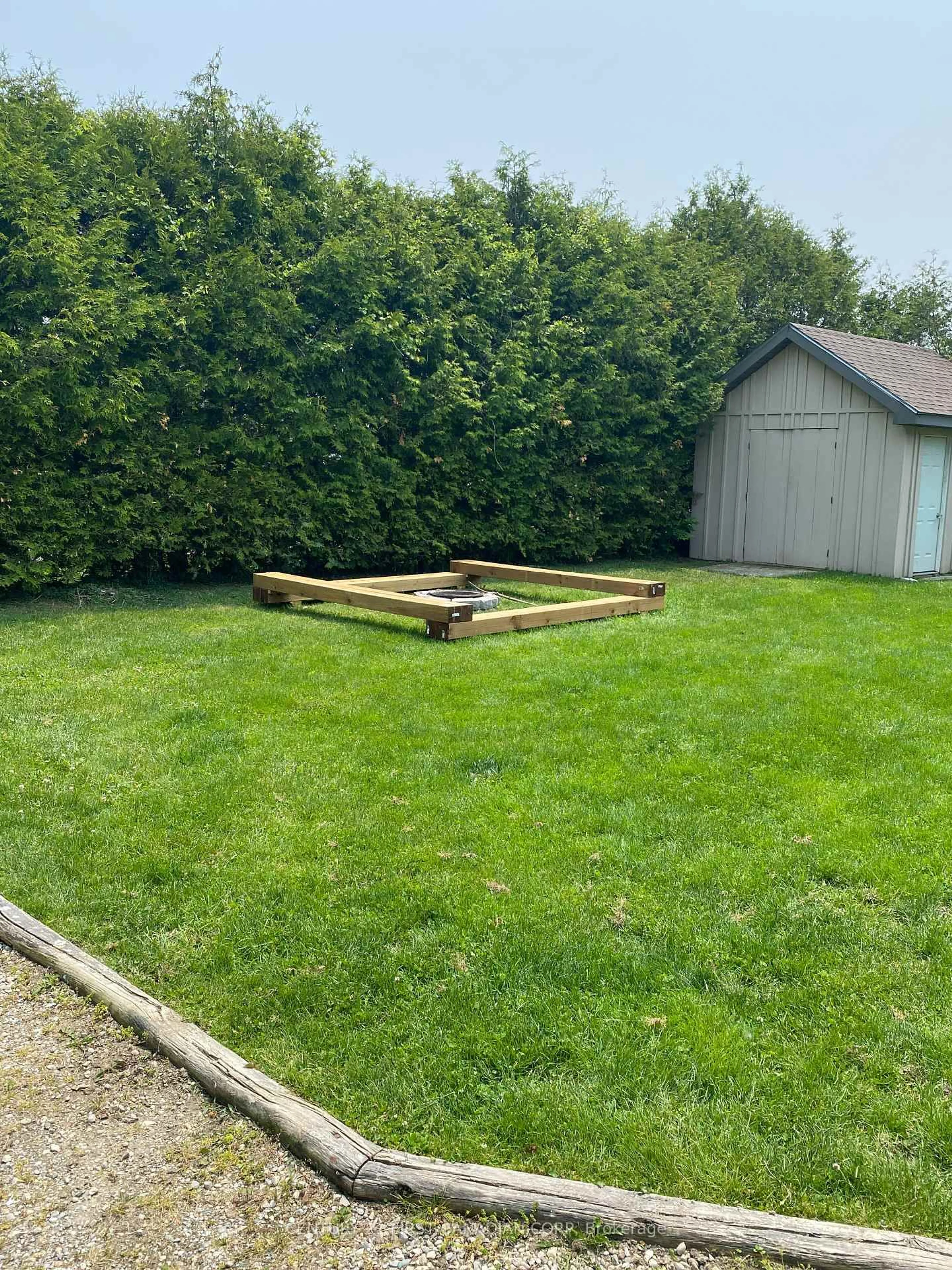 Shed for 71889 Sunridge Cres, Bluewater Ontario N0M 1N0