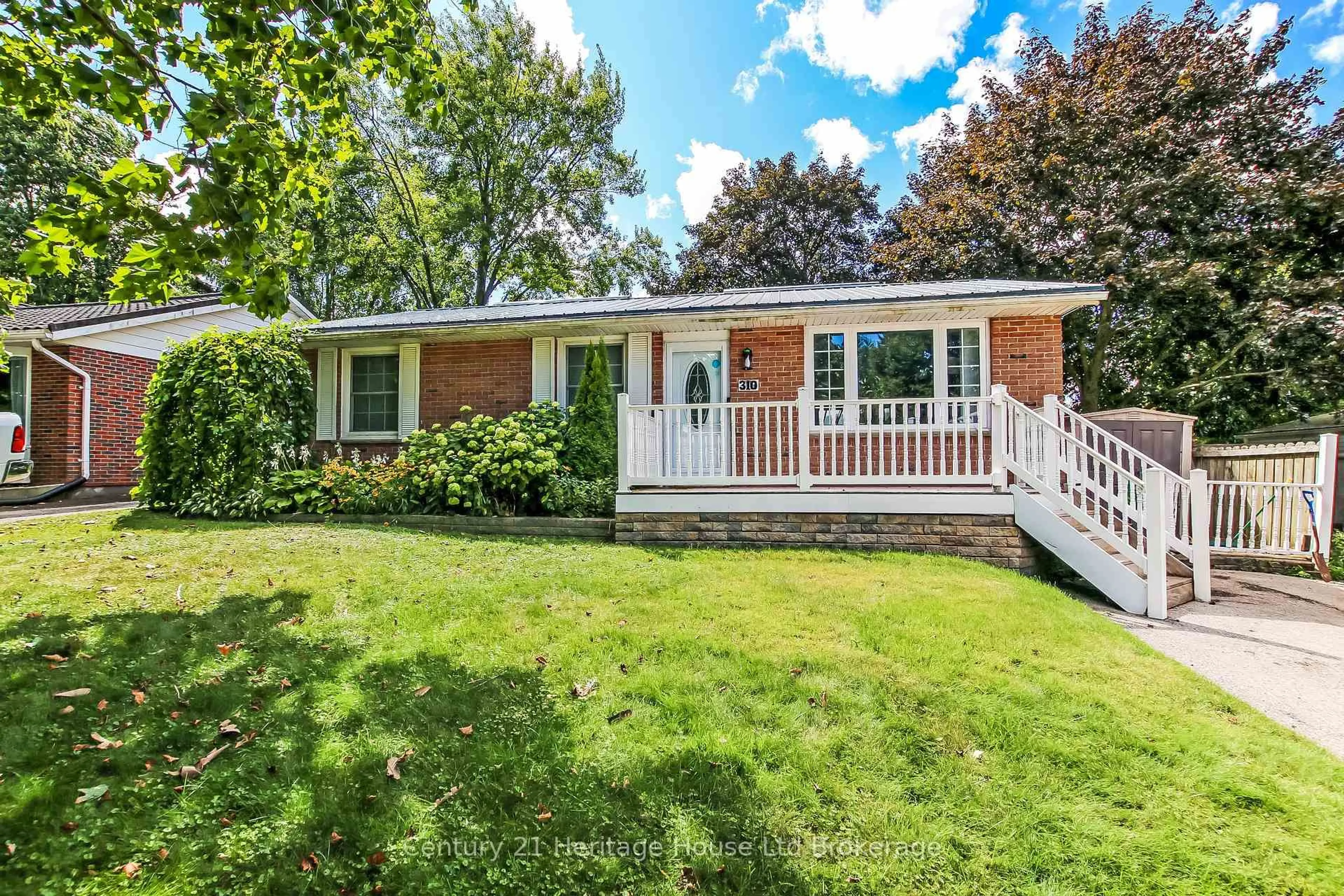 Home with vinyl exterior material, street for 310 Short Ave, Woodstock Ontario N4S 4B1