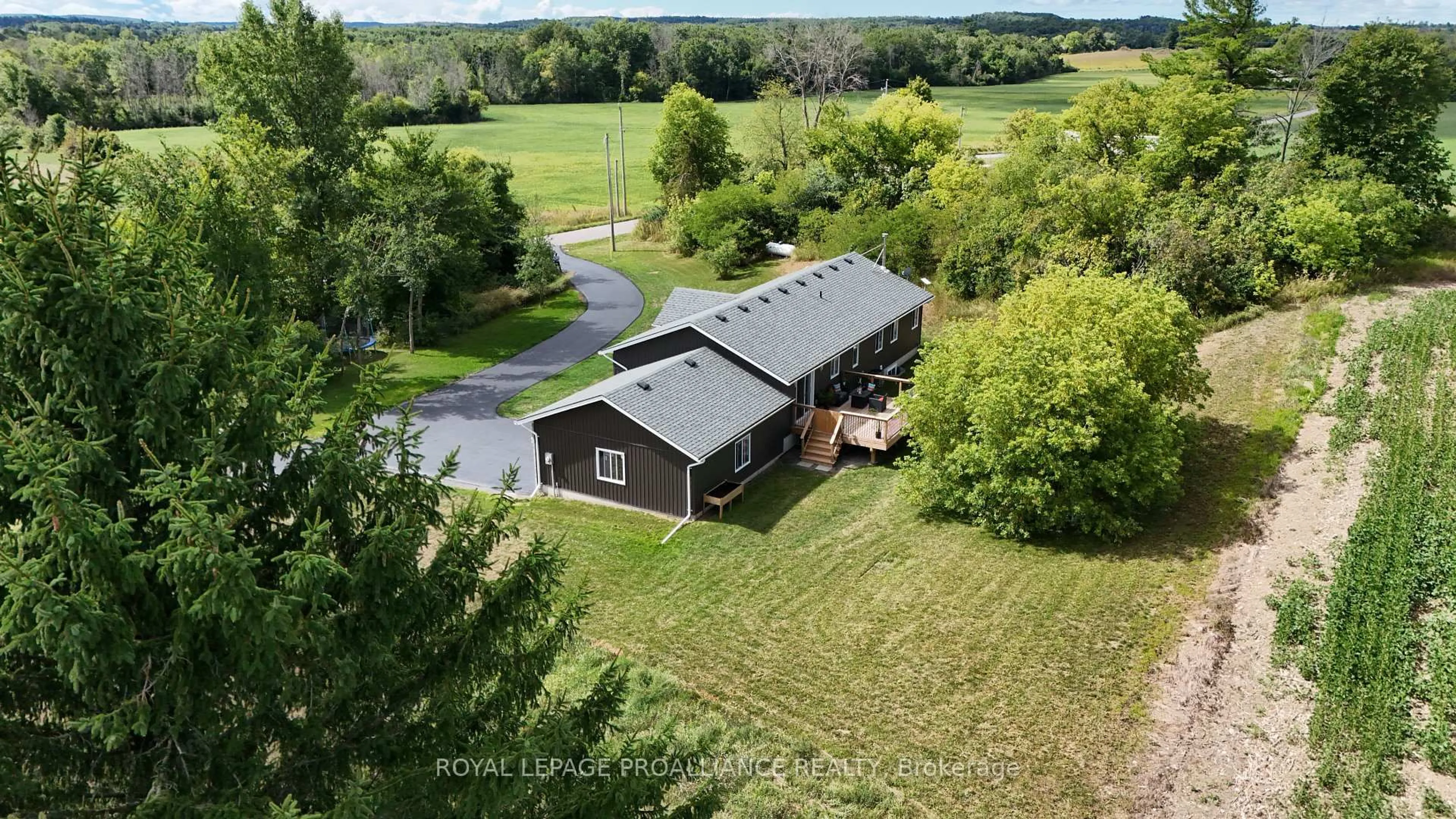 A pic from outside/outdoor area/front of a property/back of a property/a pic from drone, building for 426 Free Rd, Hastings Ontario K0K 2C0