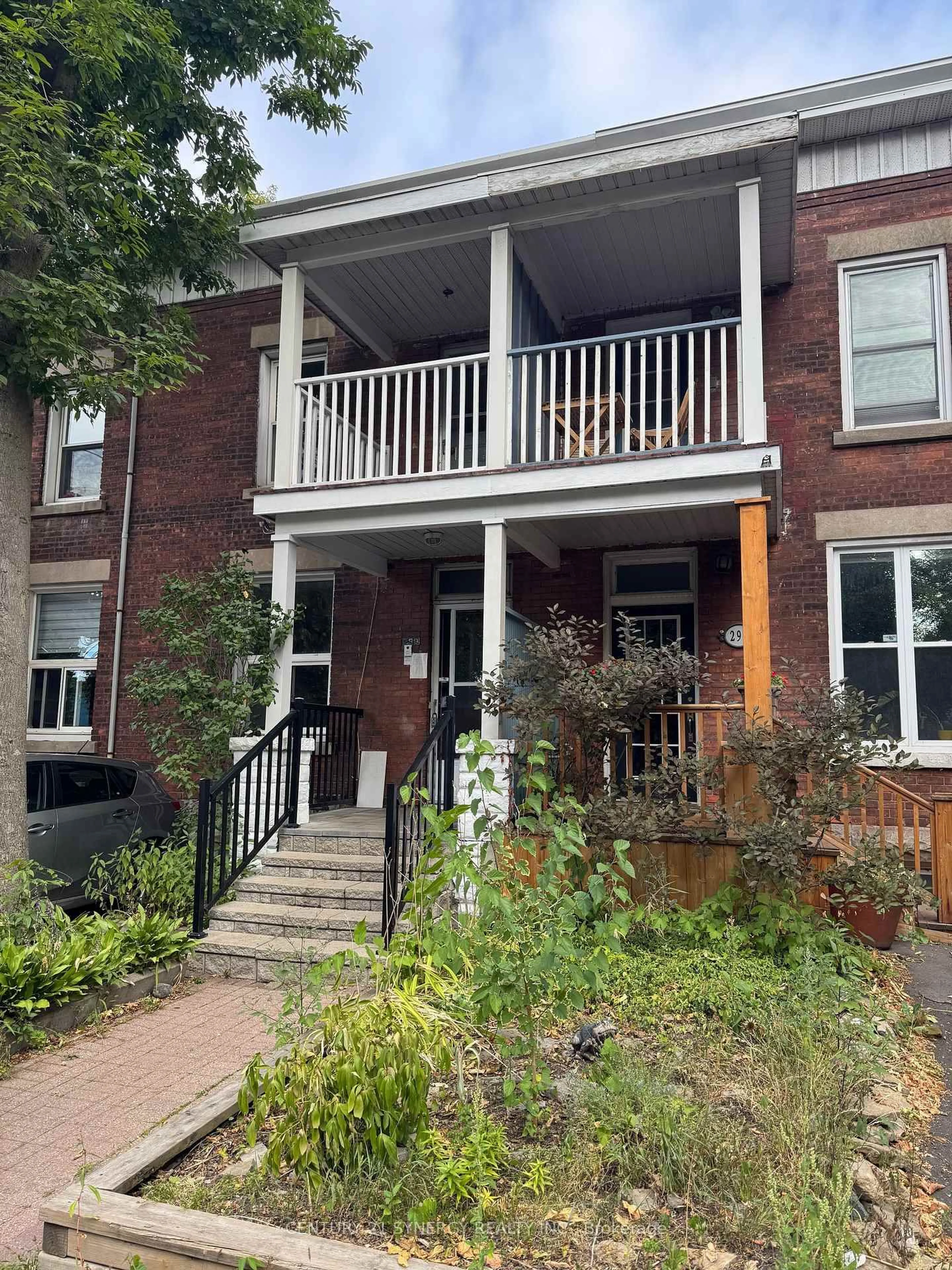 Home with brick exterior material, street for 299 Arlington Ave, Ottawa Ontario K1R 5T1