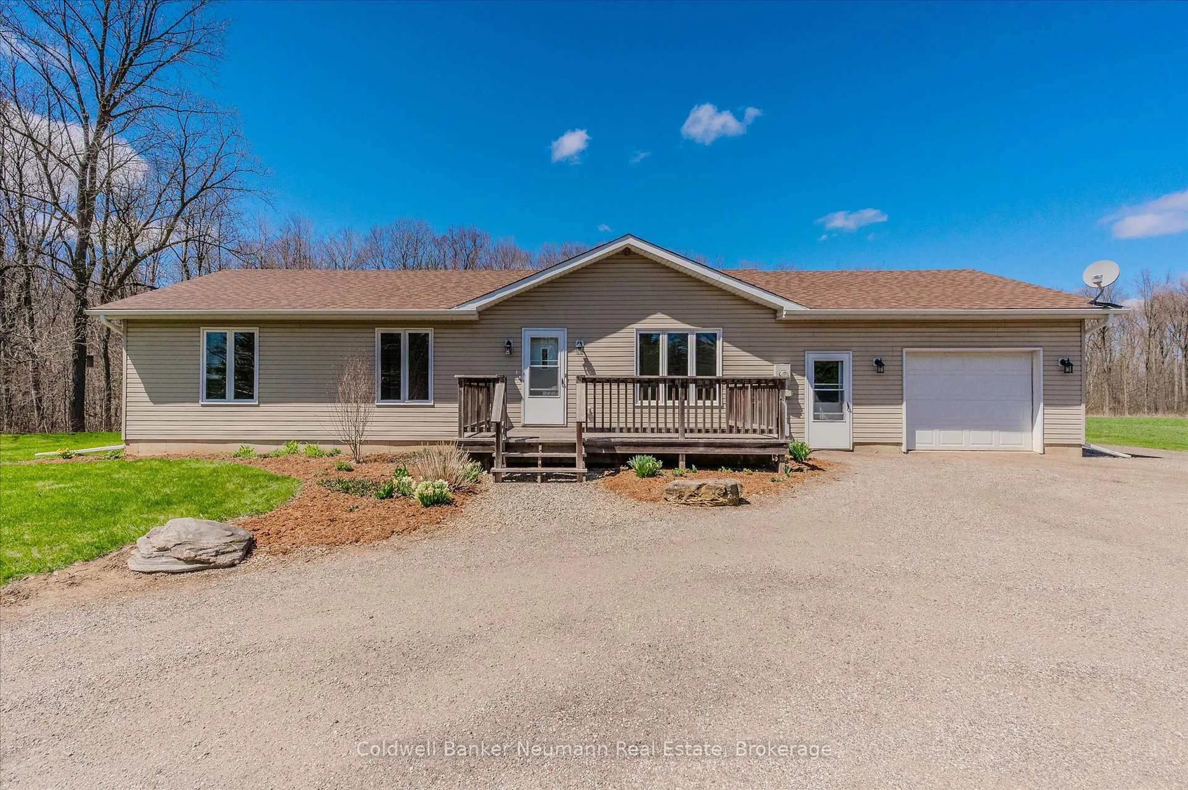 Unknown for 2540 Hespeler Rd, Cambridge Ontario N3C 2V3