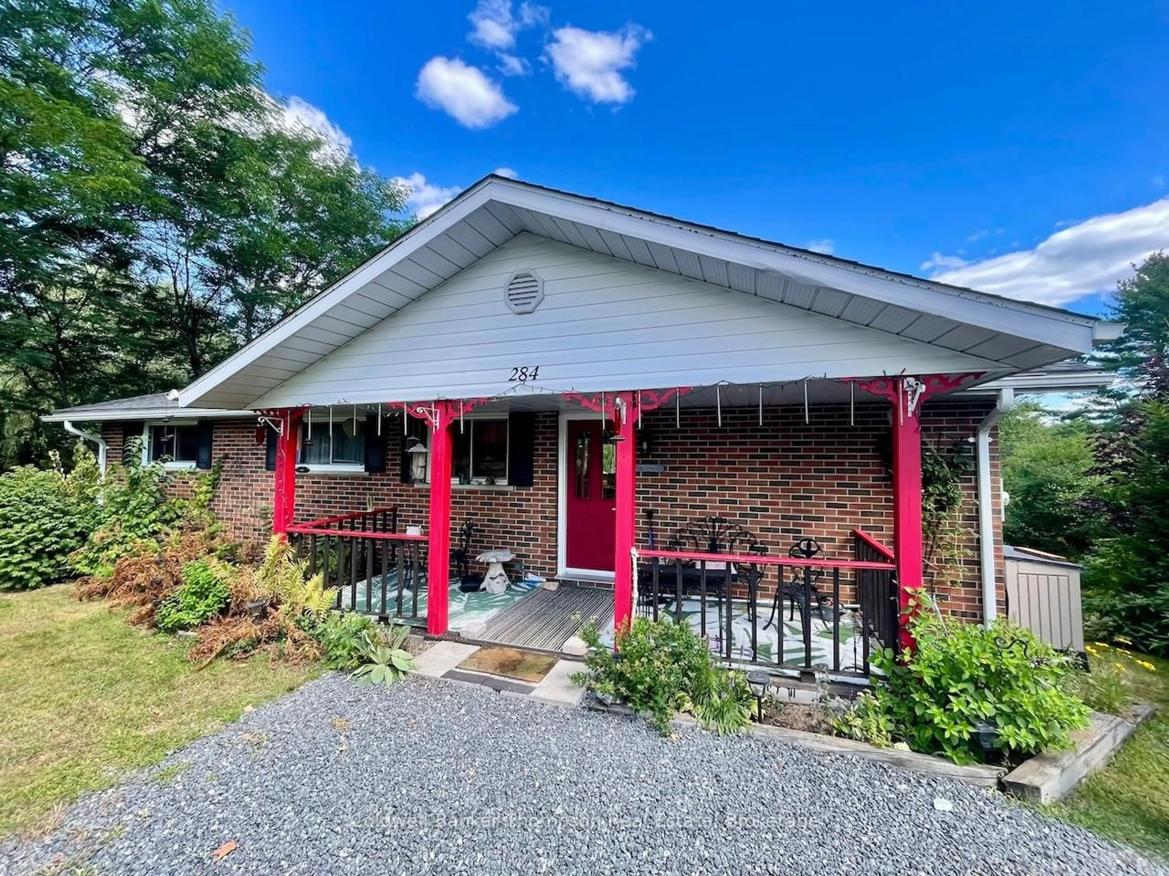 Unknown for 284 Lawrence Ave, Huntsville Ontario P1H 1R6