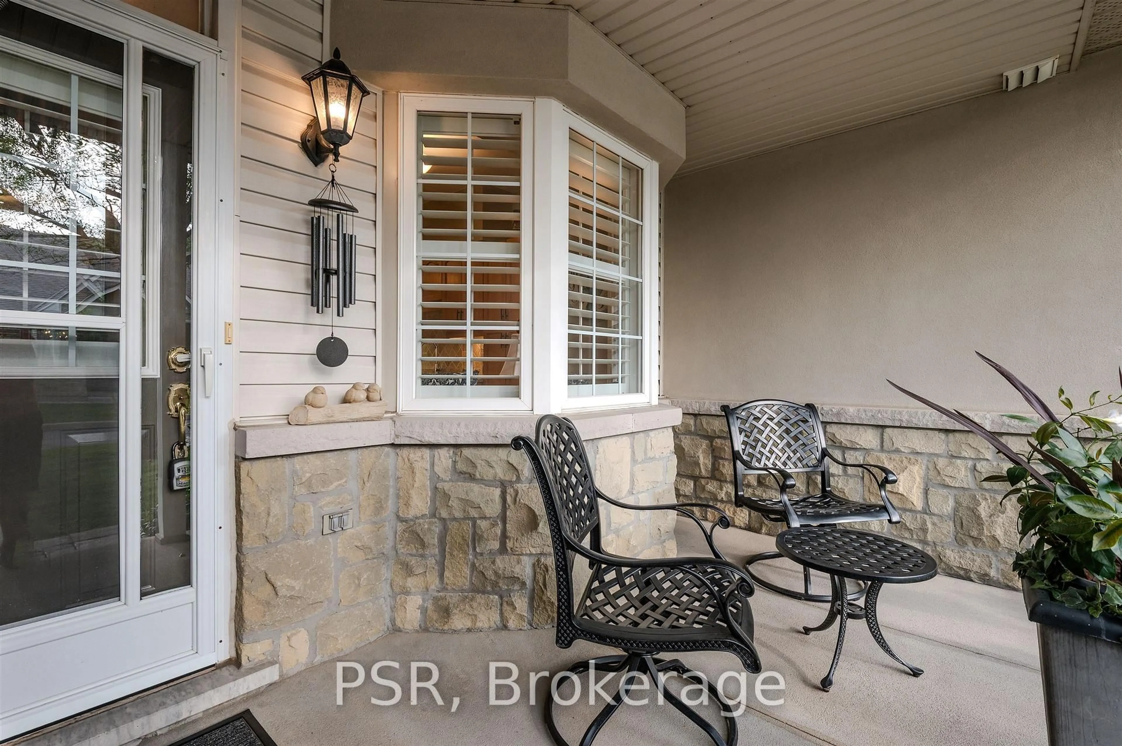 Patio, street for 212 Stonehenge Dr #49, Hamilton Ontario L9K 1N4