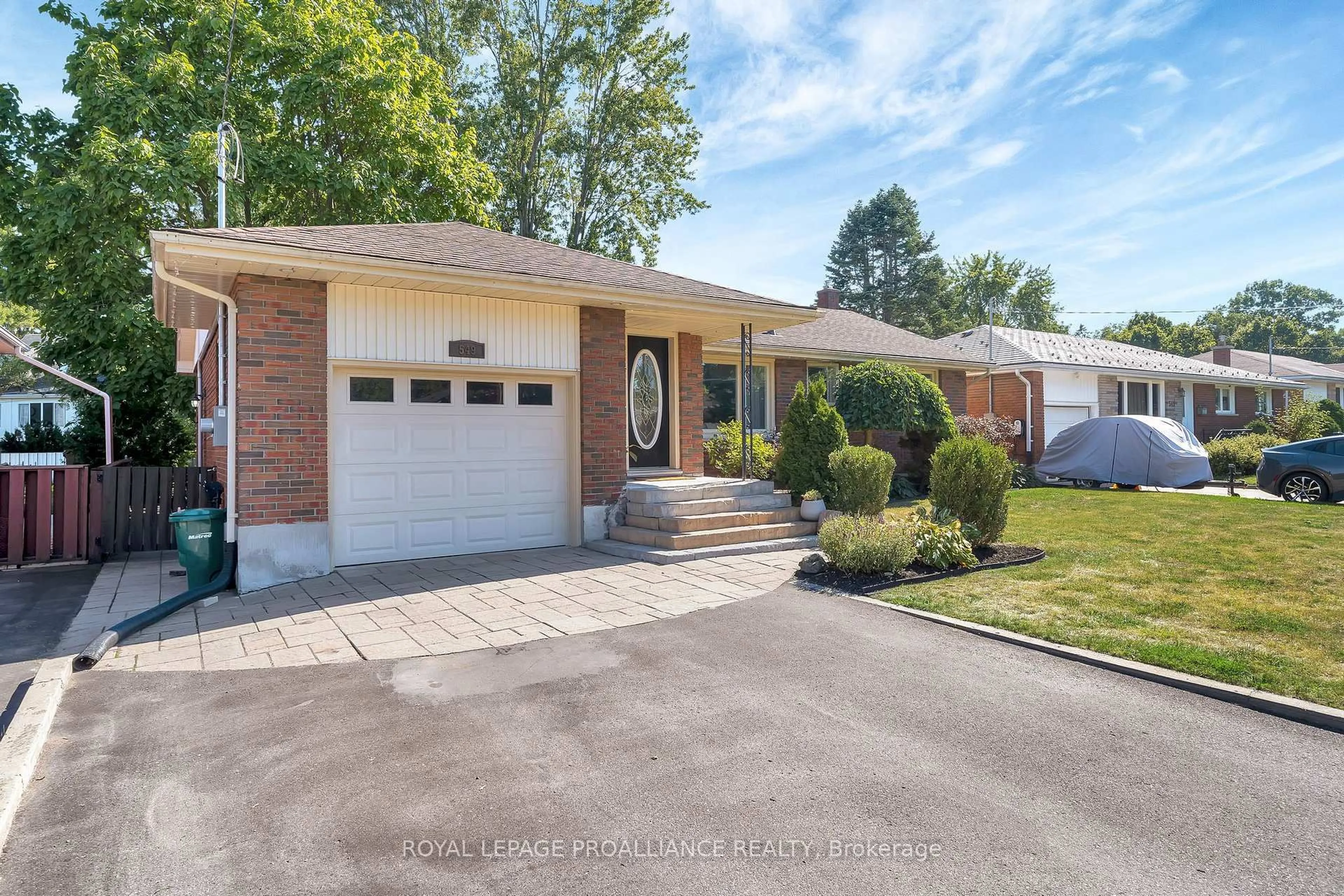 Home with brick exterior material, street for 549 Victoria Ave, Belleville Ontario K8N 2G6