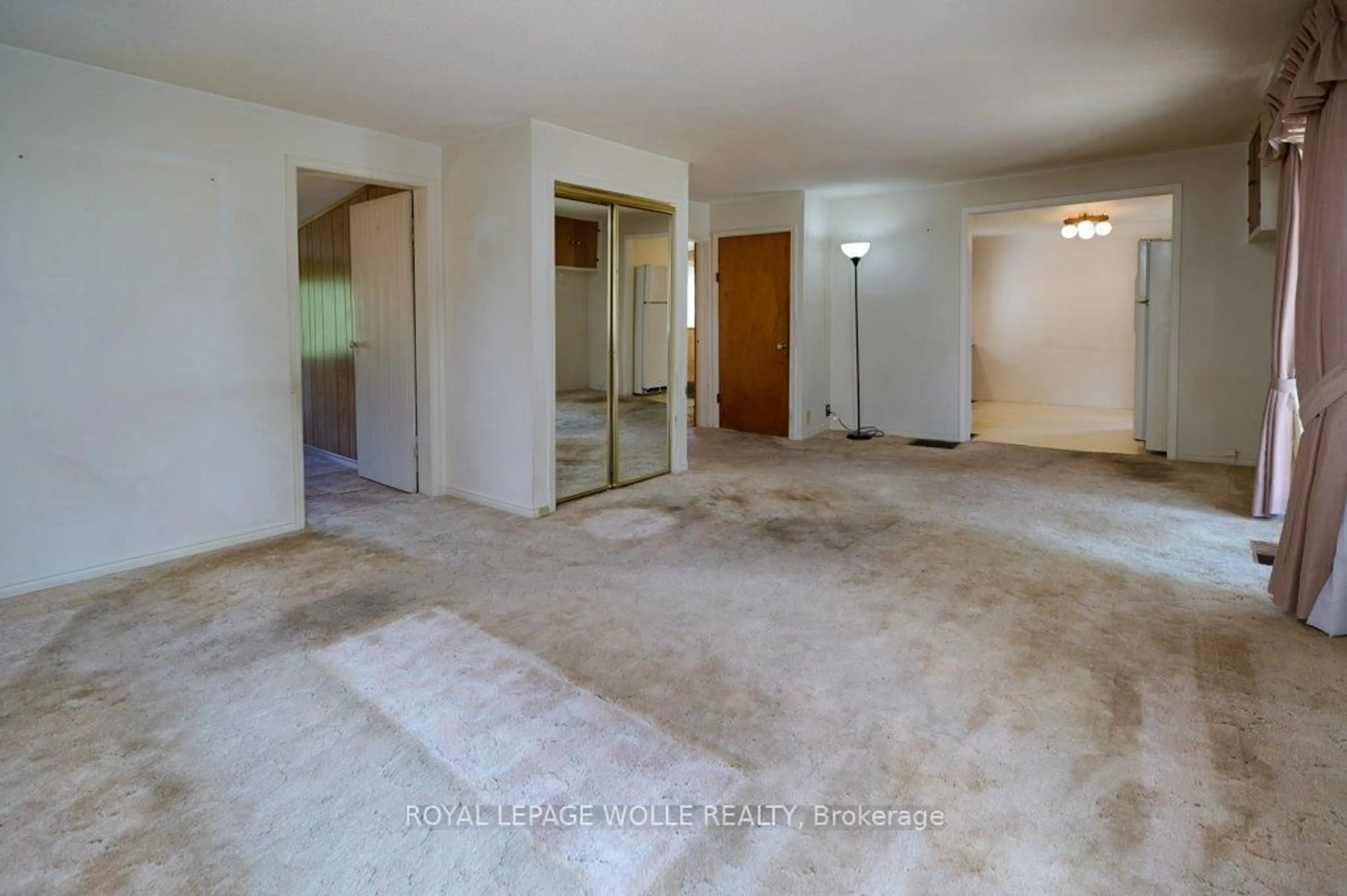 A pic of a room for 109 Front St, Wilmot Ontario N0B 2E0