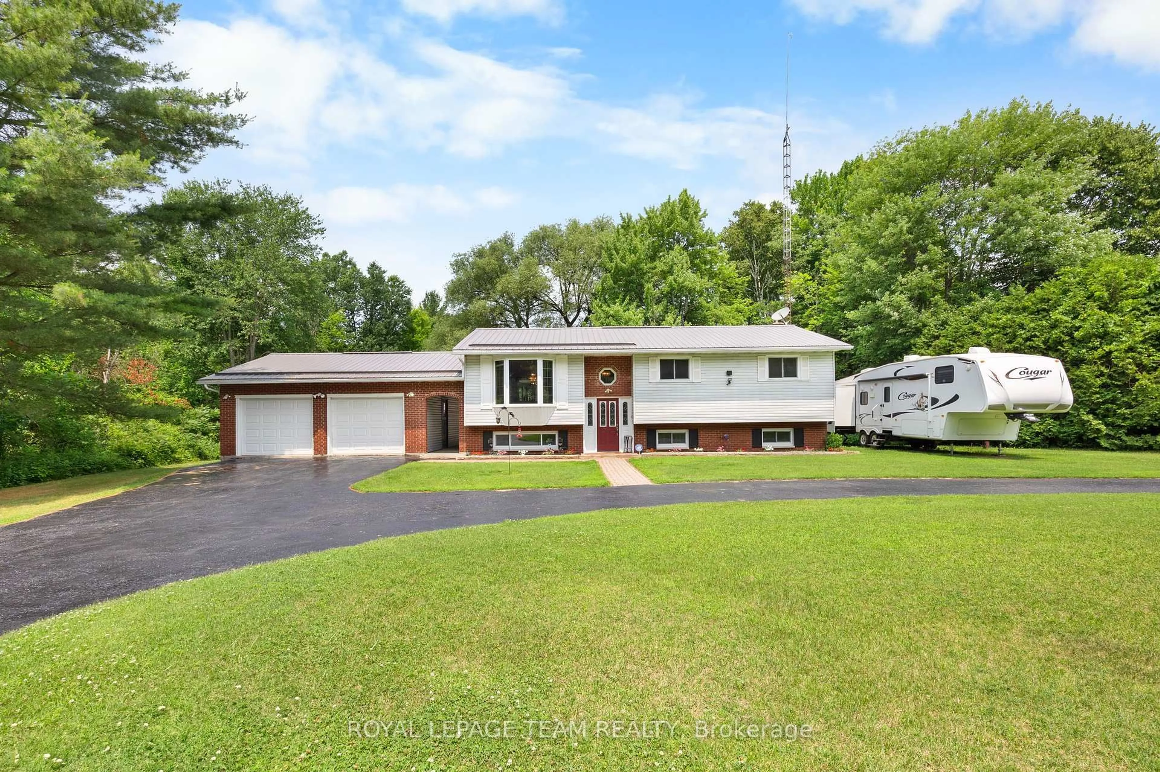 Home with vinyl exterior material, unknown for 3700 Cedar Grove Rd, Edwardsburgh/Cardinal Ontario K0E 1T1
