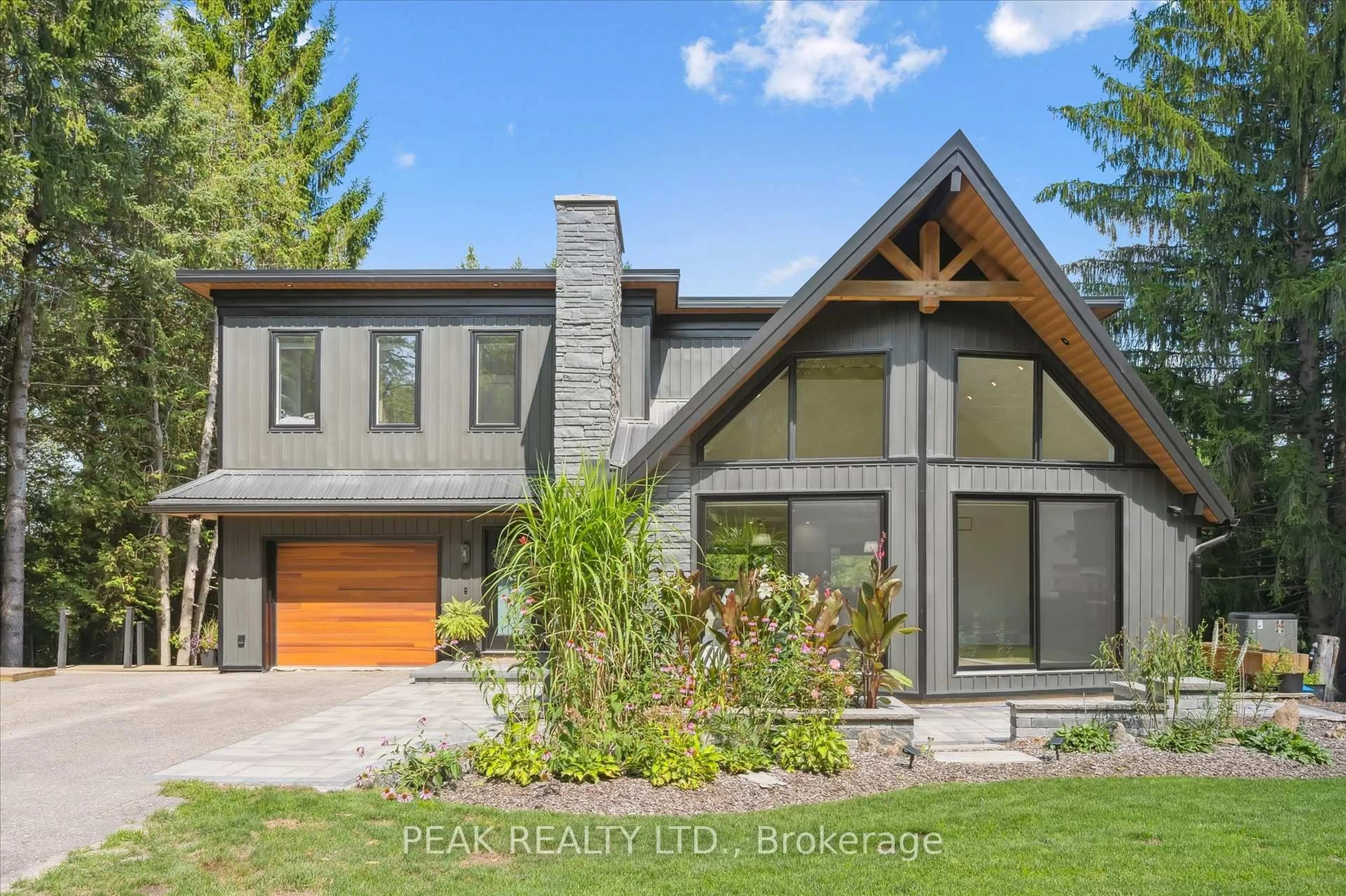 Home with brick exterior material, unknown for 560 Wilmot Line, Waterloo Ontario N2J 3Z4