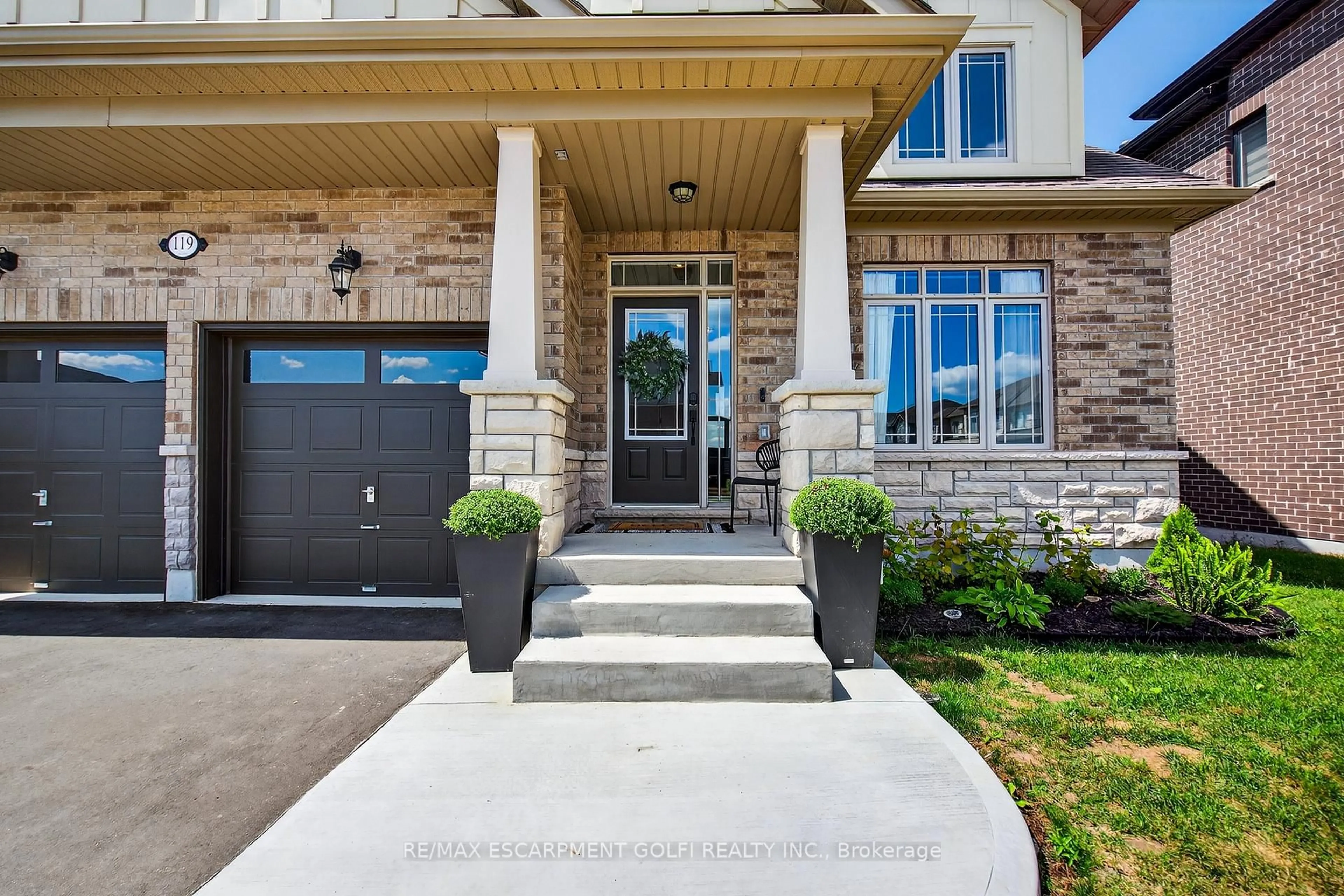 Unknown for 119 MIDLAND Pl, Welland Ontario L3B 0H4