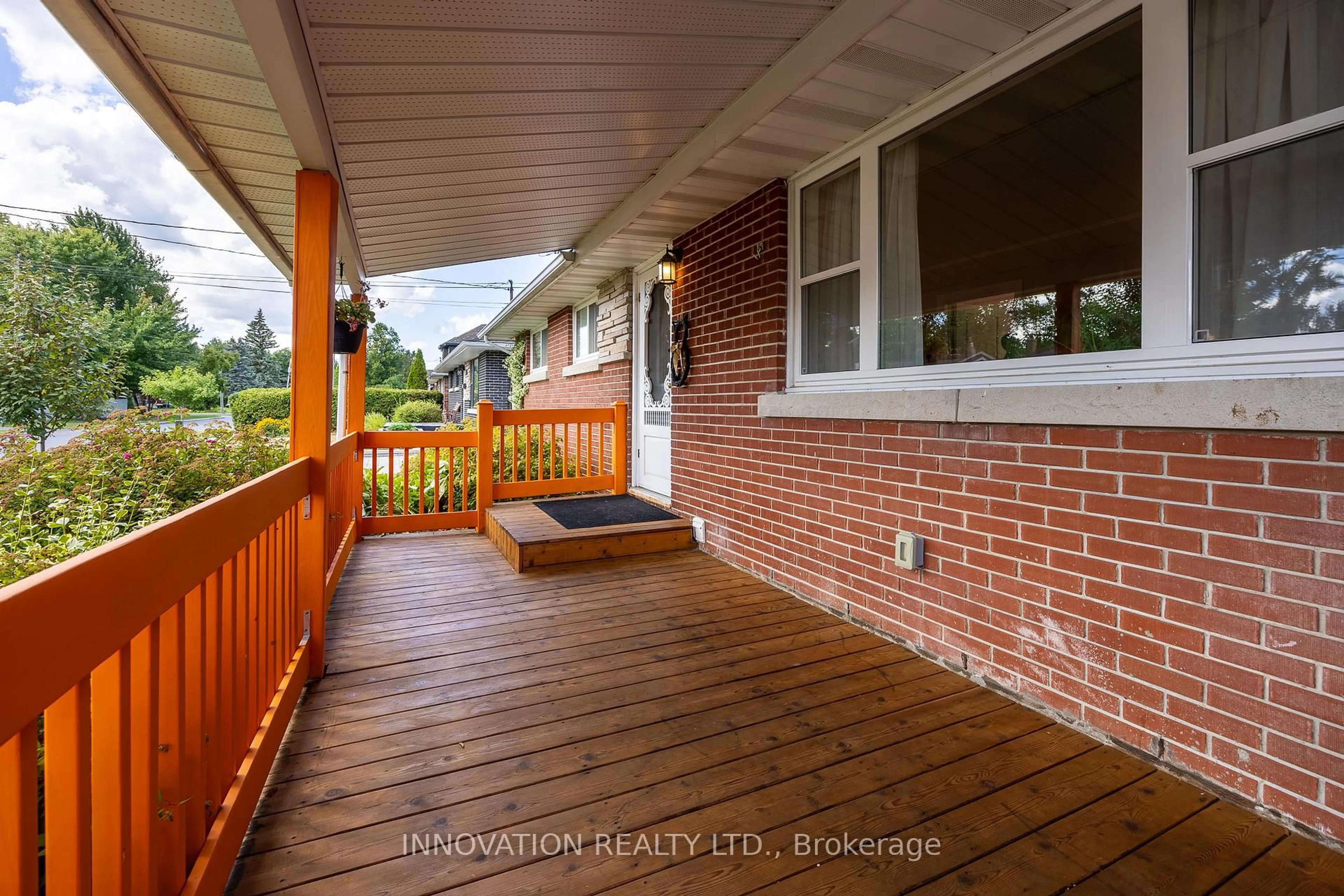 Patio, water/lake/river/ocean view for 1407 Charles St, Cornwall Ontario K6J 1Y9