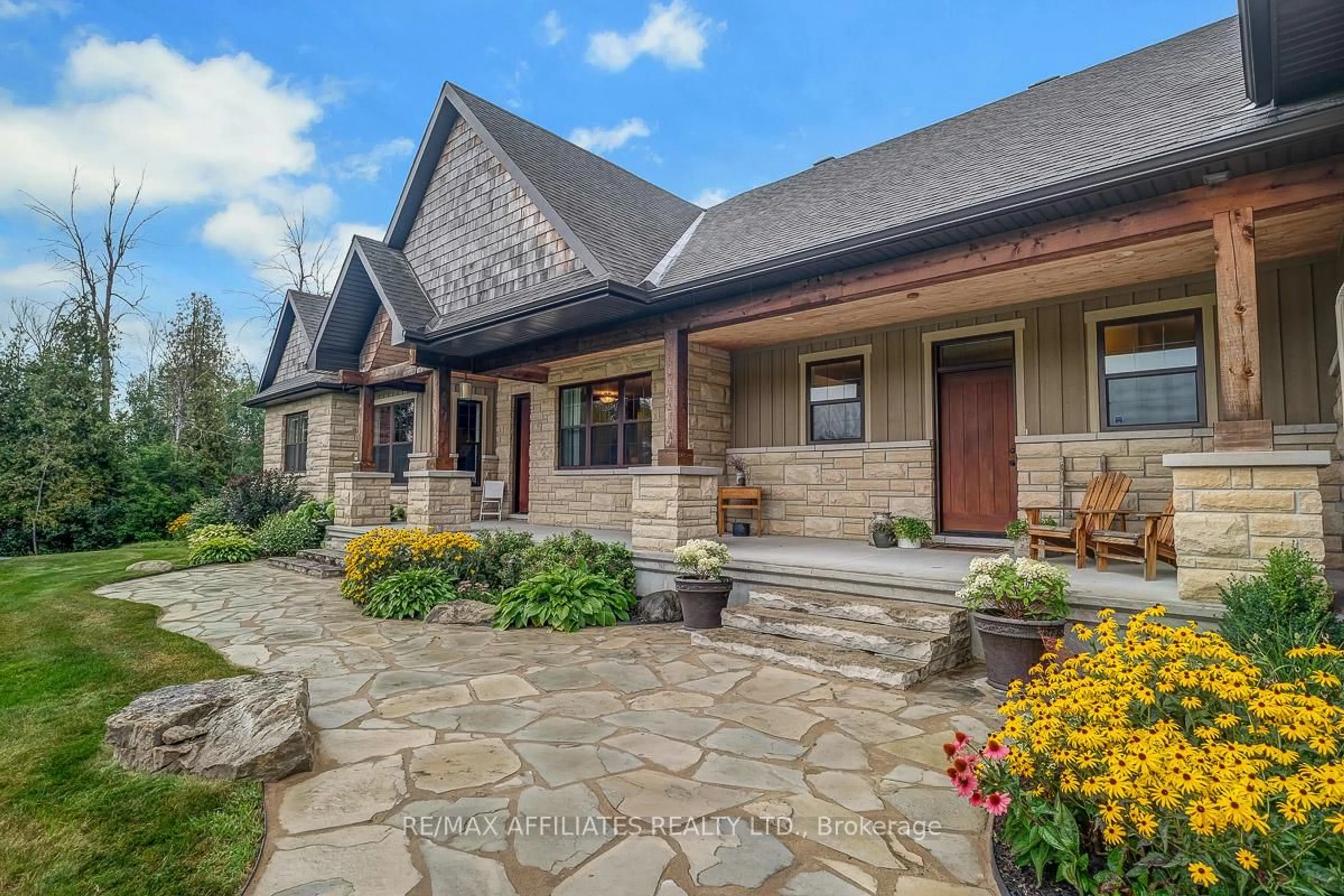Unknown for 111 Ironstone Crt, Stittsville Ontario K2S 0L4