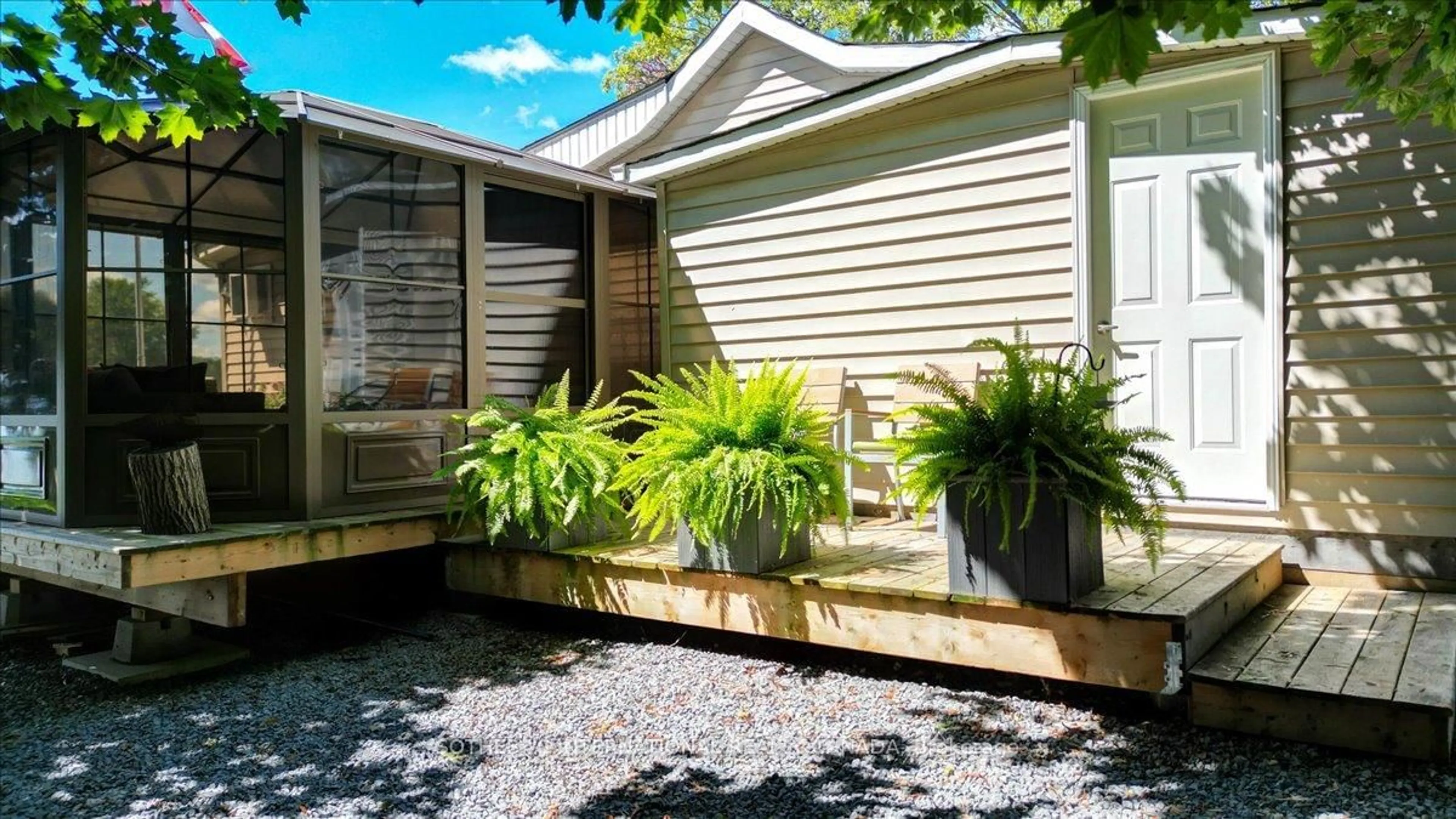 Patio, street for 34 Bradley Bay Rd, Trent Hills Ontario K0L 1L0