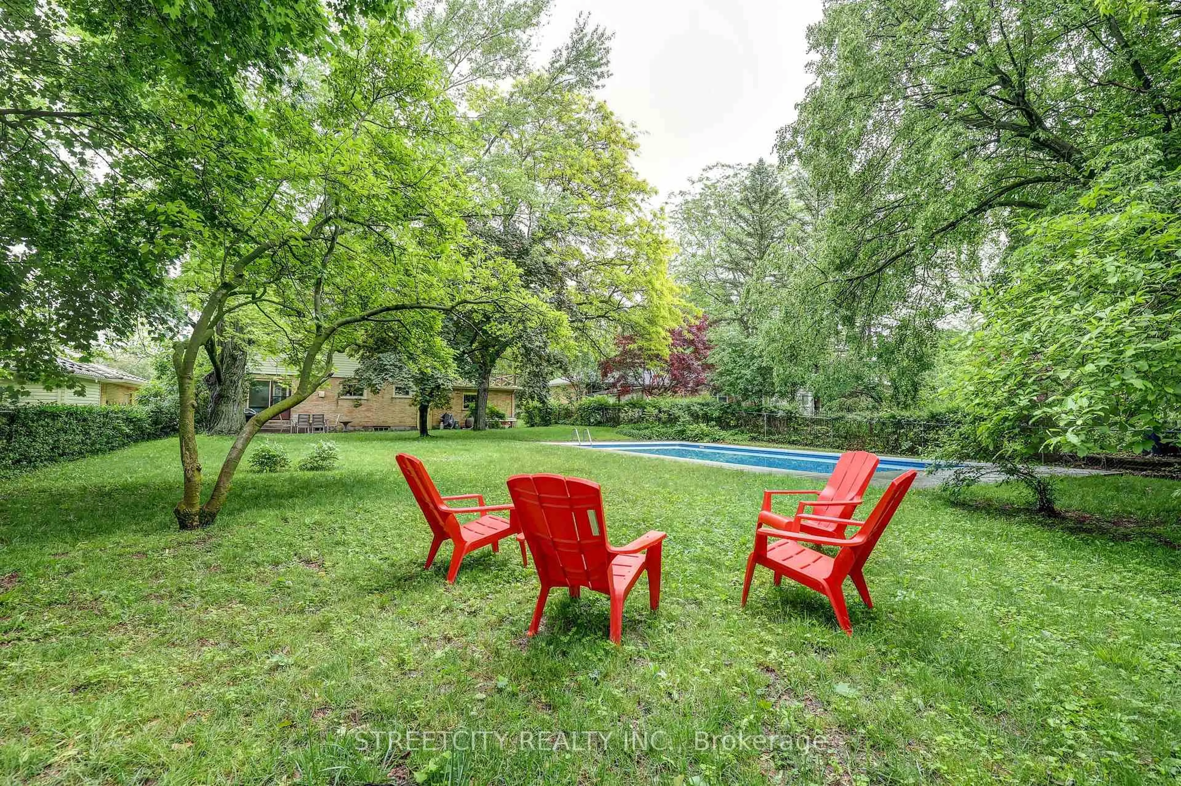 Patio, forest/trees view for 76 Bloomfield Dr, London North Ontario N6G 1P3