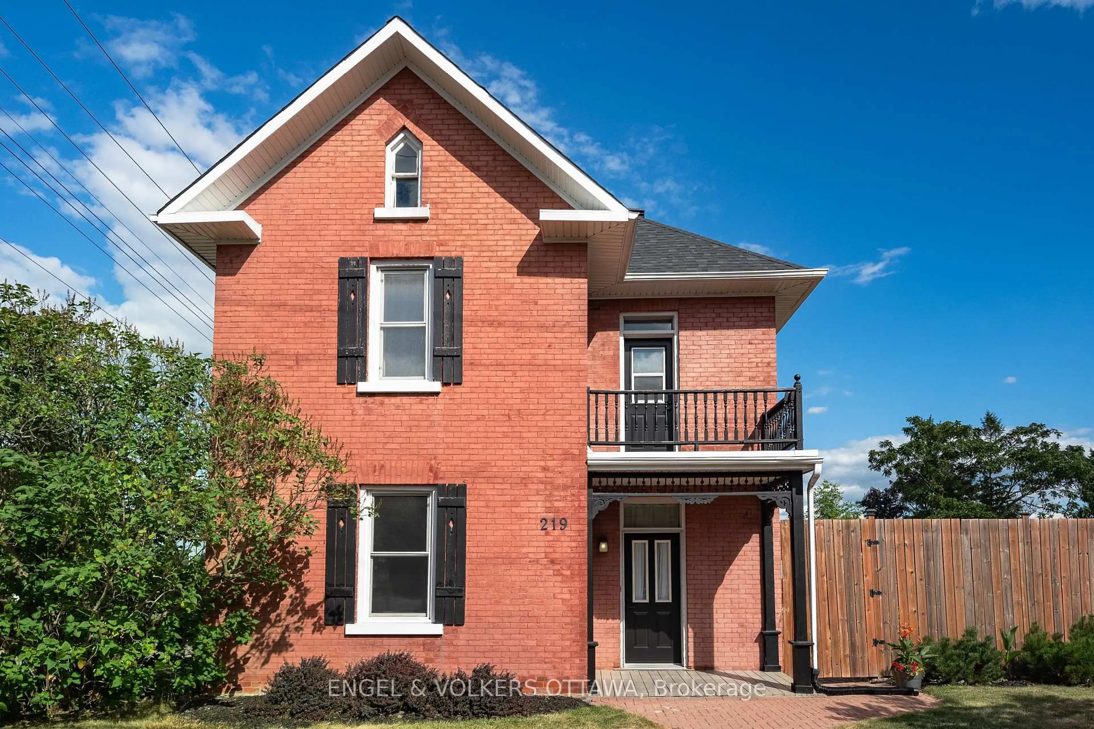 Home with brick exterior material, street for 219 John St, Arnprior Ontario K7S 2P2