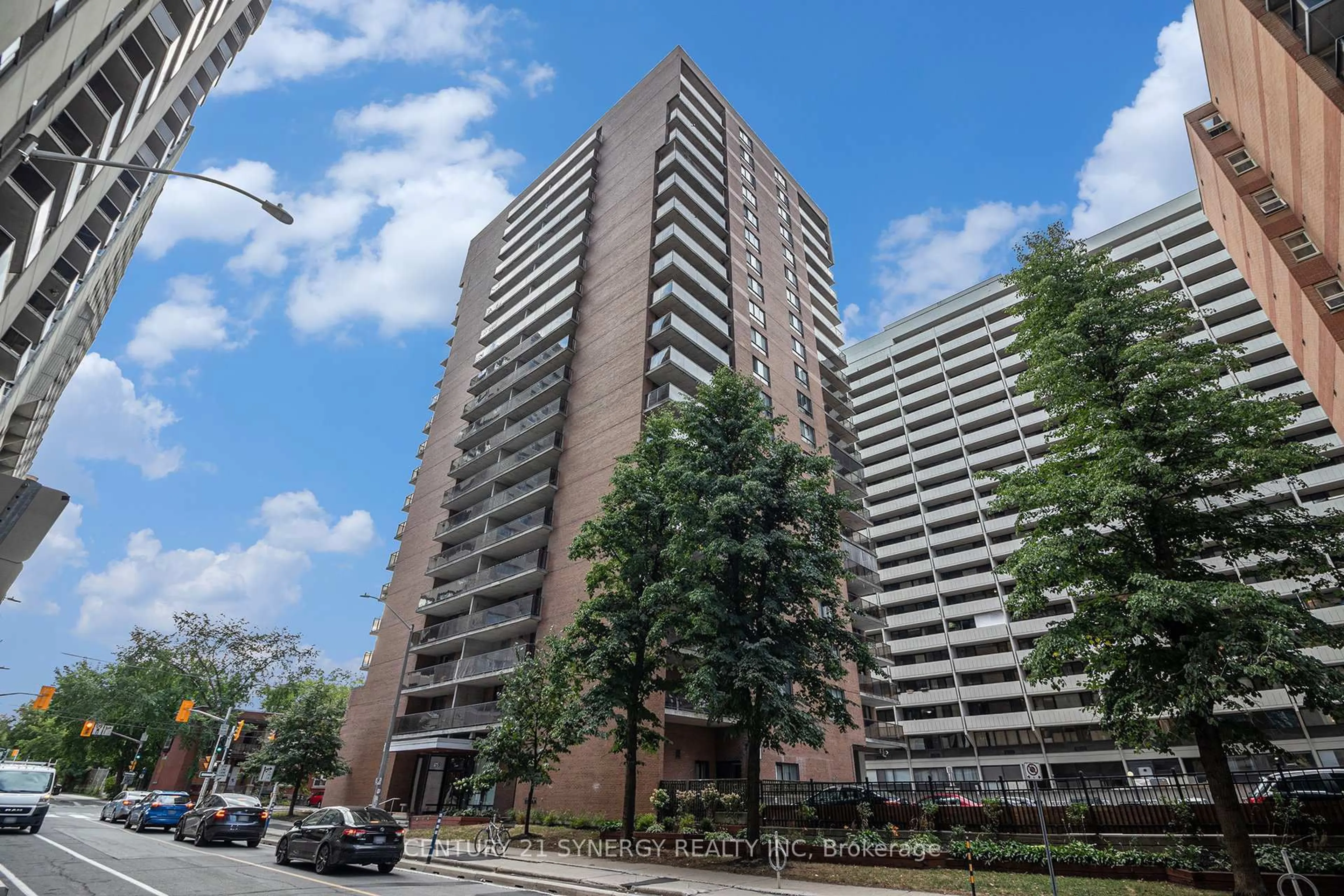 Unknown for 475 Laurier Ave #306, Ottawa Ontario K1R 7X1