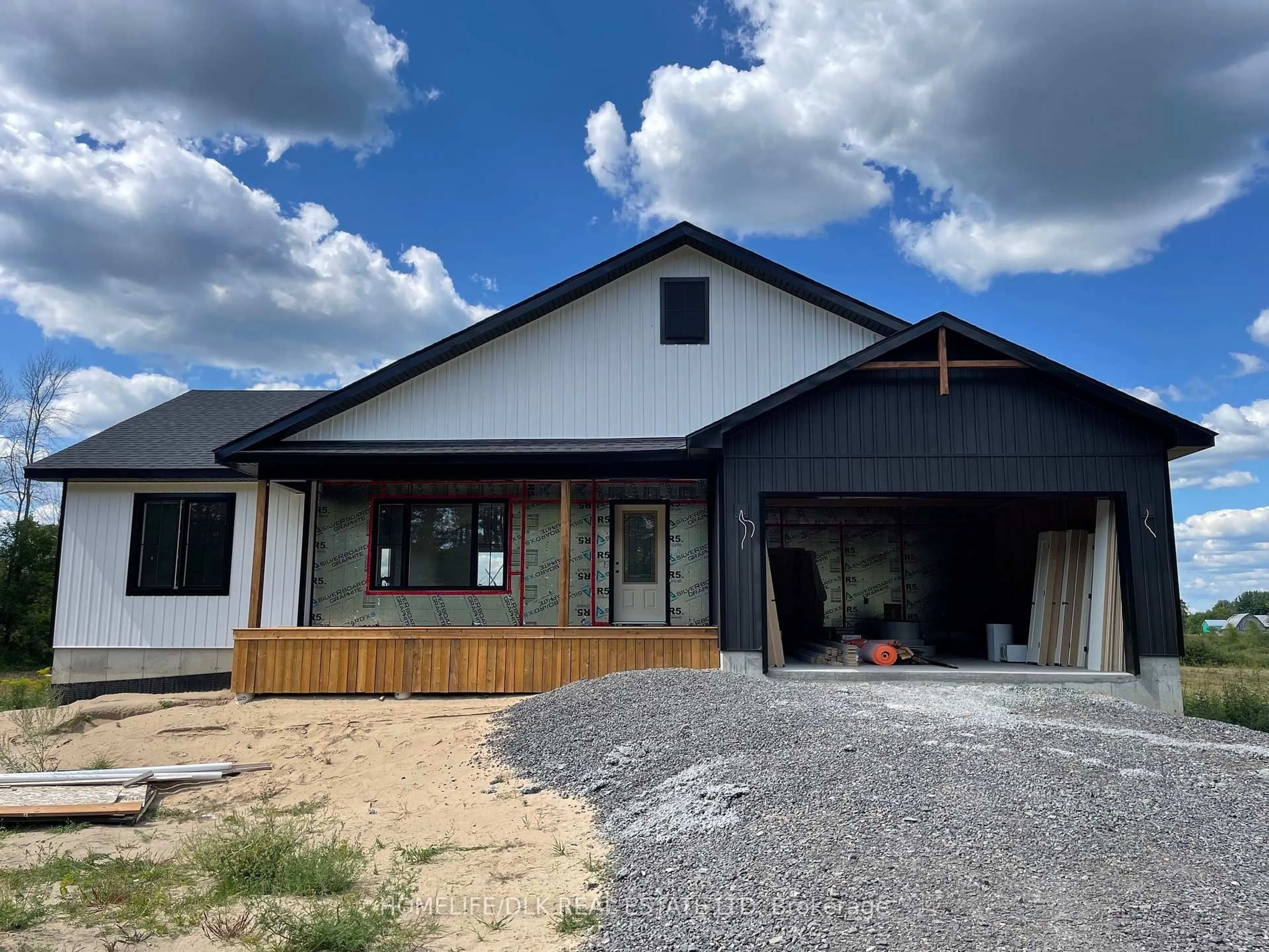Home with vinyl exterior material, building for 9274 South Branch Rd, Augusta Ontario K0G 1R0