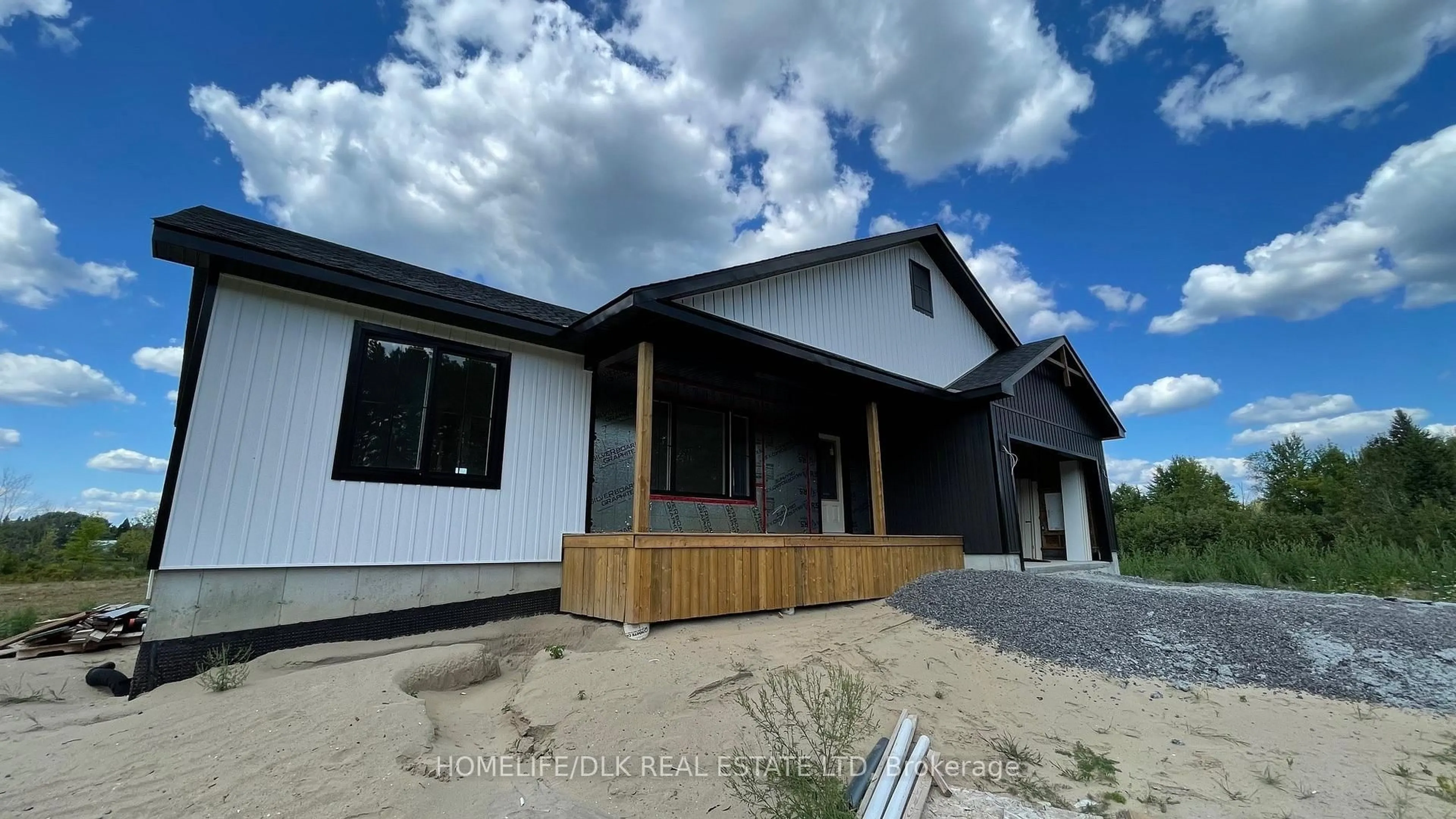 Home with vinyl exterior material, building for 9274 South Branch Rd, Augusta Ontario K0G 1R0