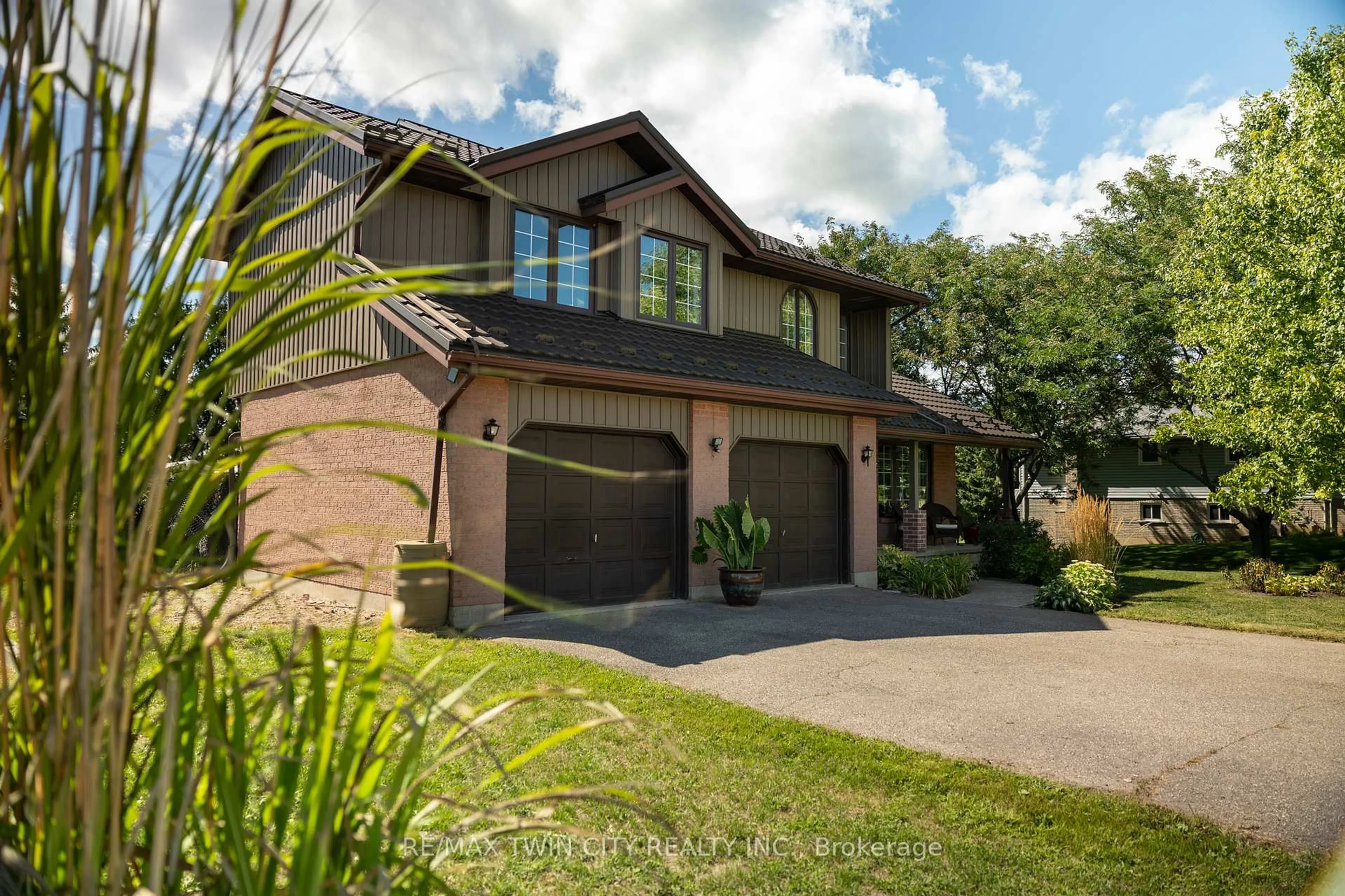 Home with brick exterior material, street for 6 BANNISTER St, Brant Ontario N0E 1L0