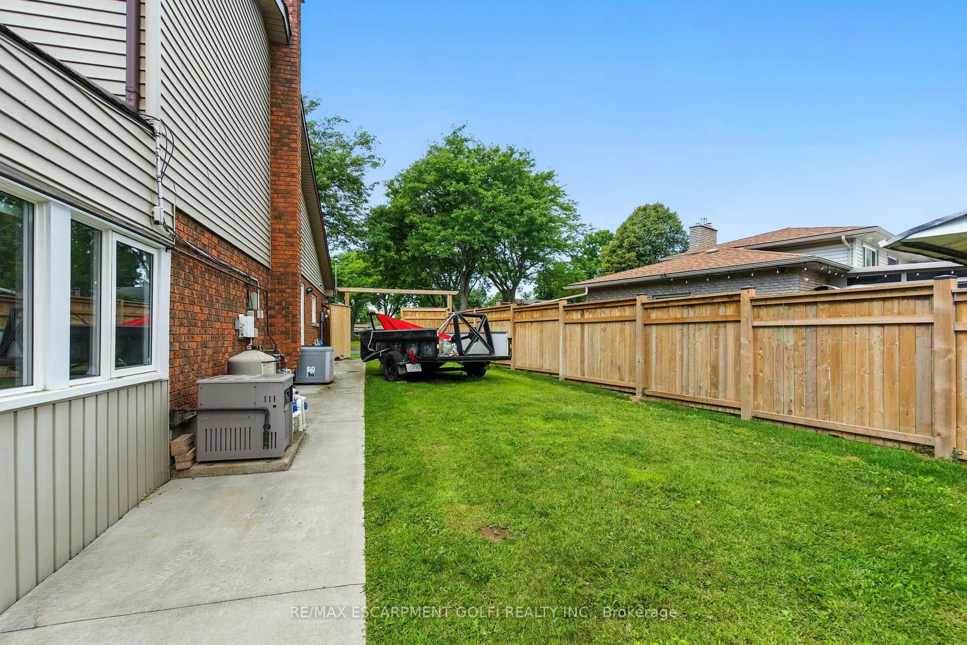 Unknown for 7078 ROSSEAU Pl, Niagara Falls Ontario L2J 3V2