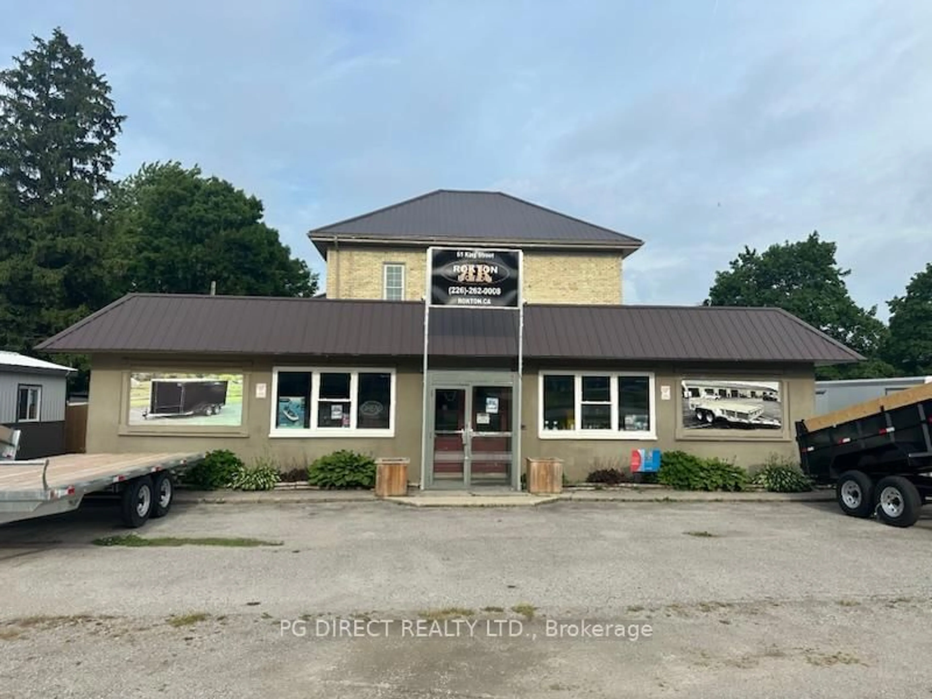 A pic from outside/outdoor area/front of a property/back of a property/a pic from drone, building for 61 King St, Bluewater Ontario N0M 1X0