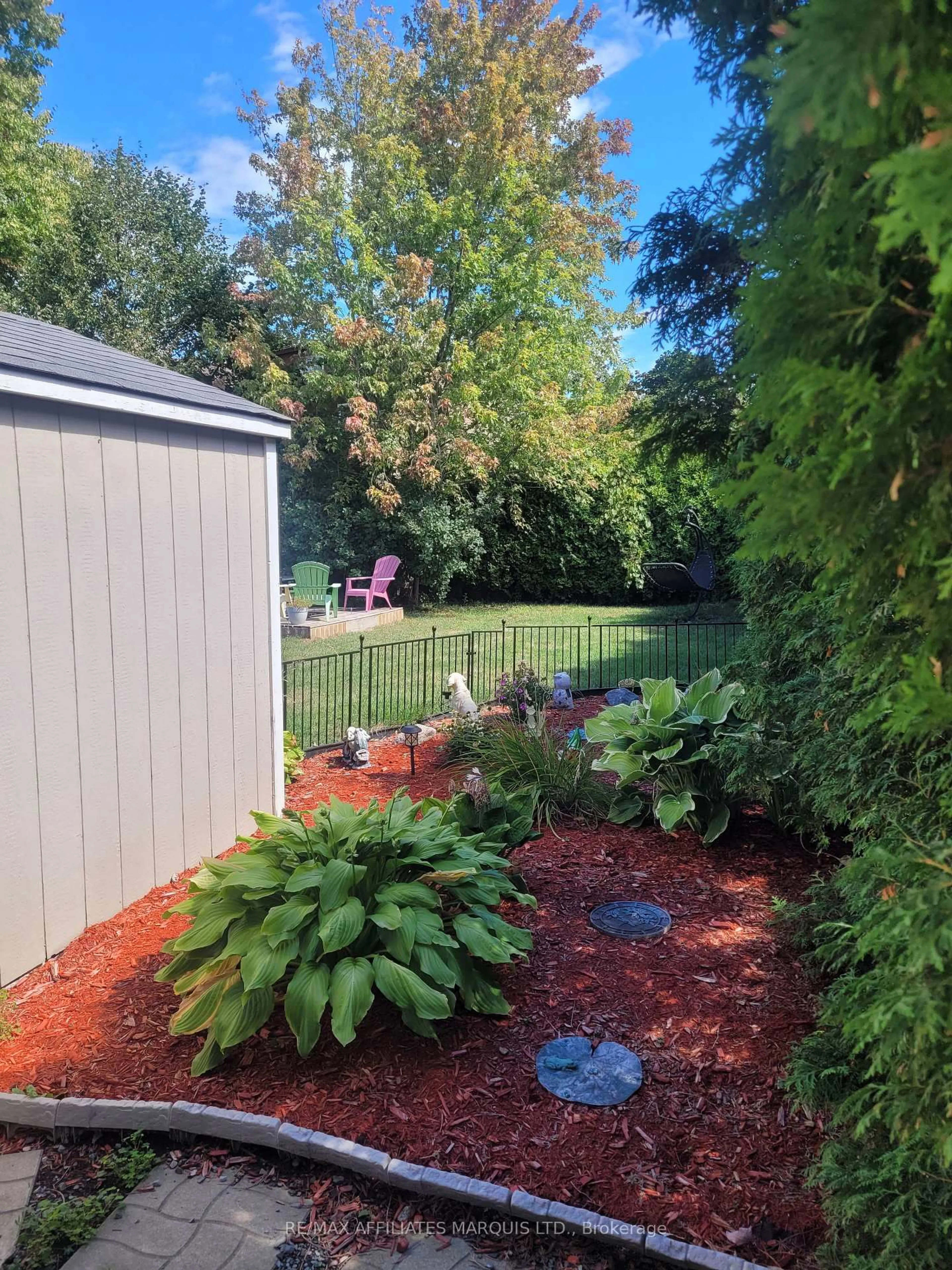 Unknown for 1286 Daprat Ave, Cornwall Ontario K6H 6N9