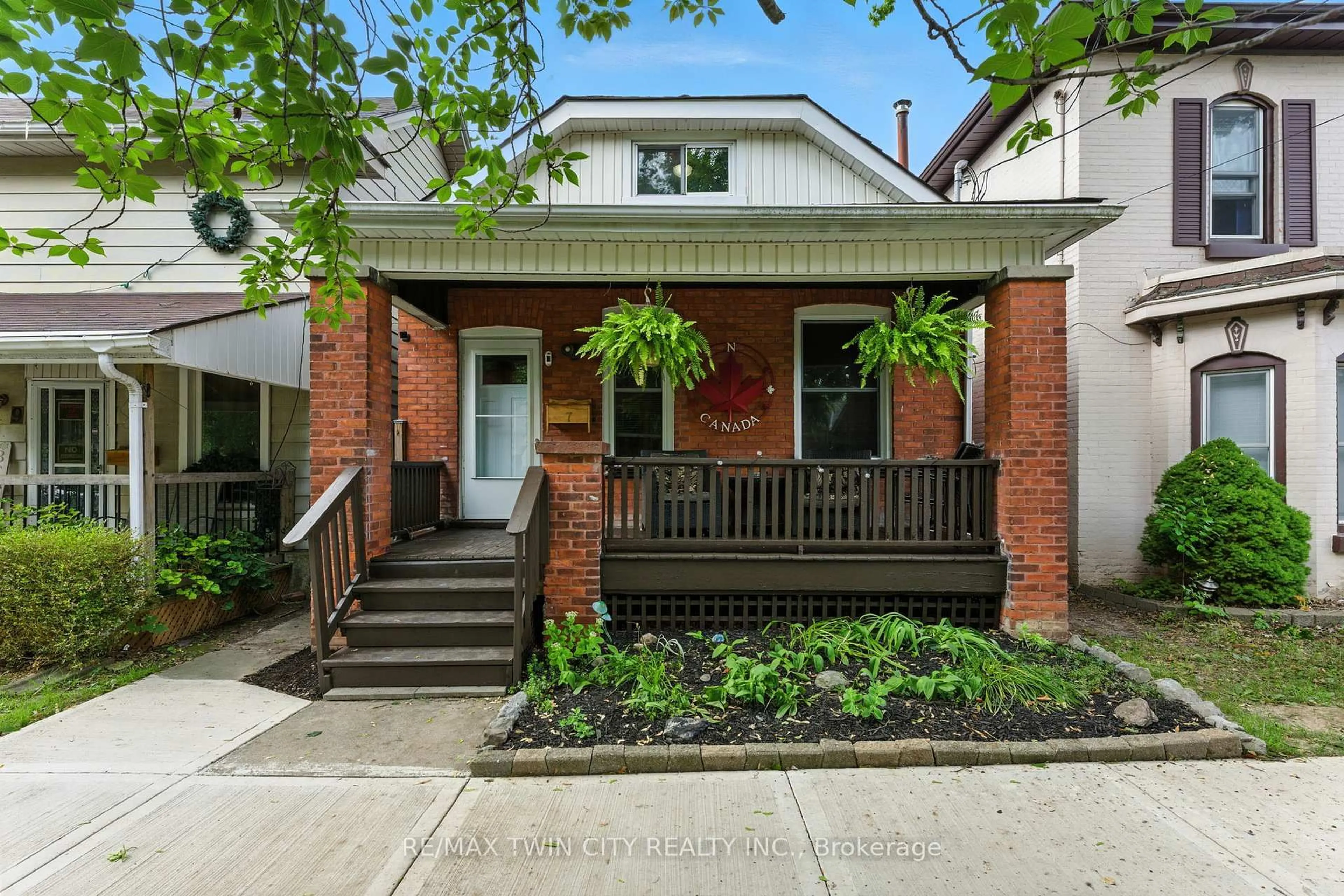 Home with brick exterior material, street for 7 Superior St, Brantford Ontario N3S 2J9
