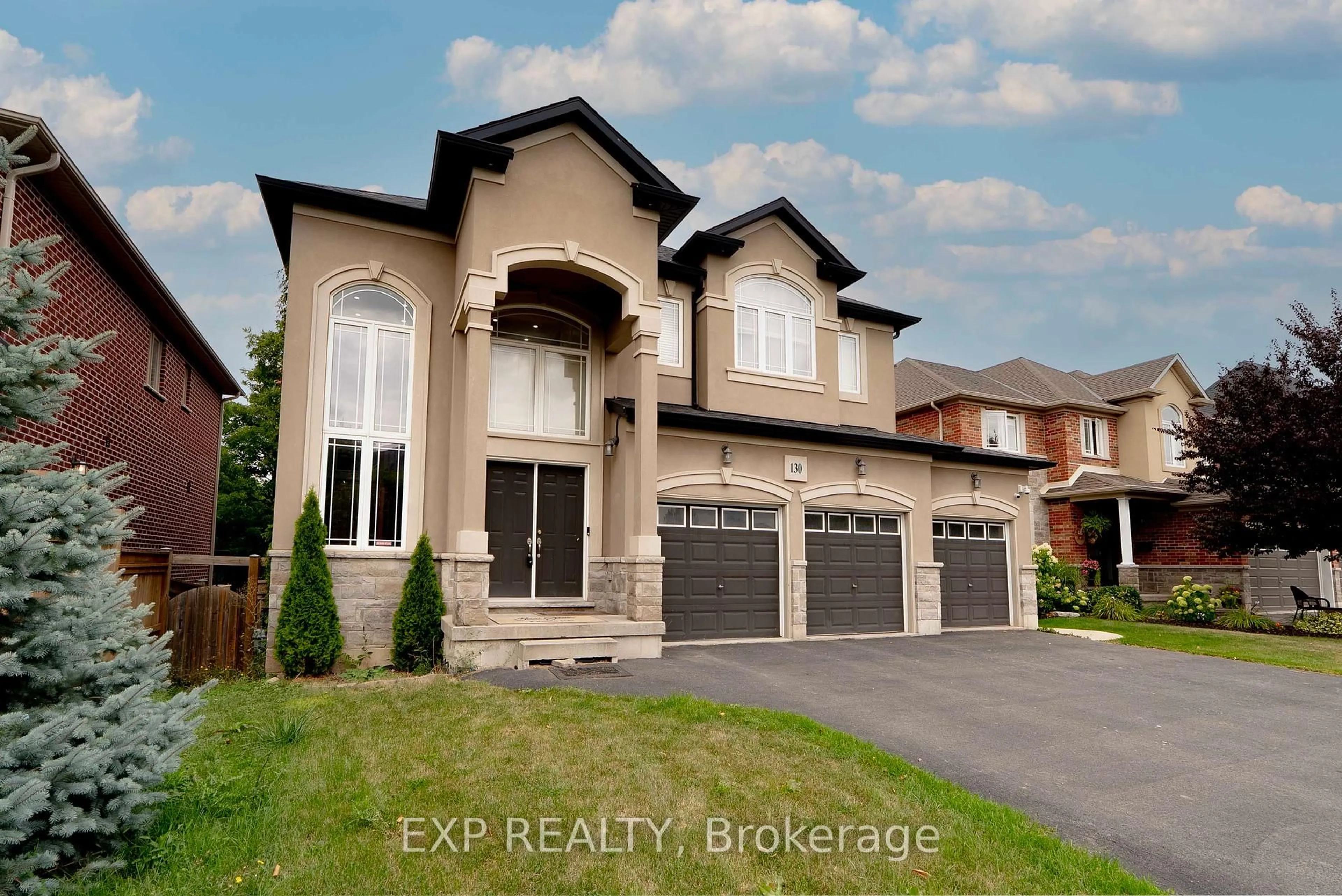 Home with brick exterior material, street for 130 Kingsview Dr, Hamilton Ontario L8J 3X5