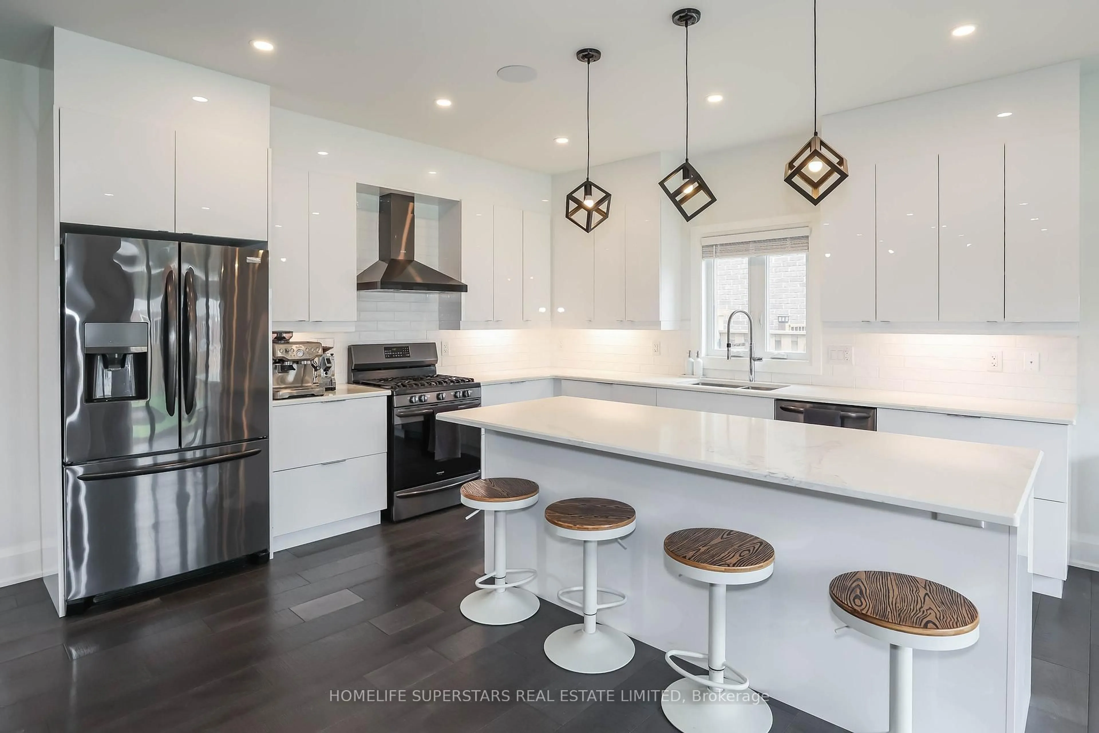 Contemporary kitchen, ceramic/tile floor for 7641 Drummond Rd, Niagara Falls Ontario L2G 4P9
