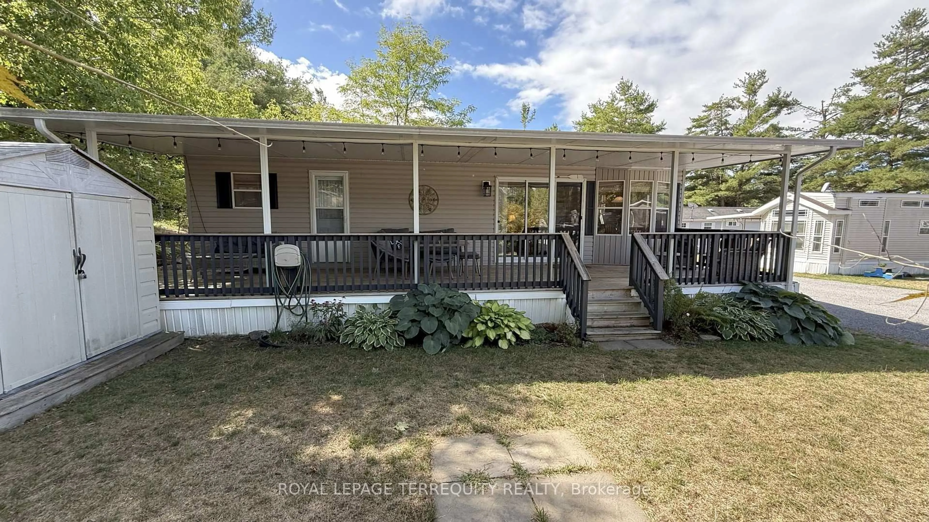 Unknown for 328 Rockview Rd, Selwyn Ontario K0L 2H0