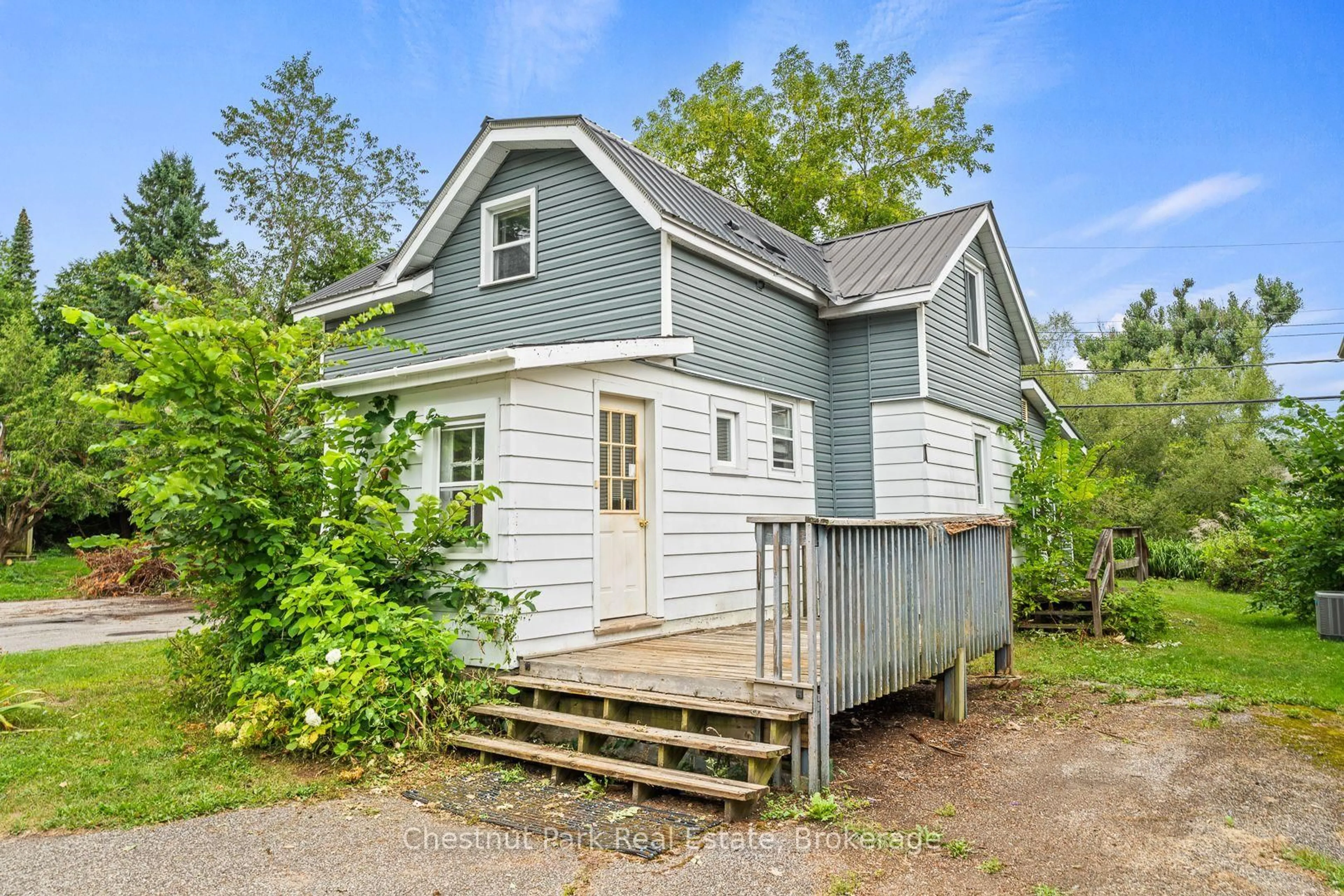 Shed for 68 Beaumont Dr, Bracebridge Ontario P1L 1X2