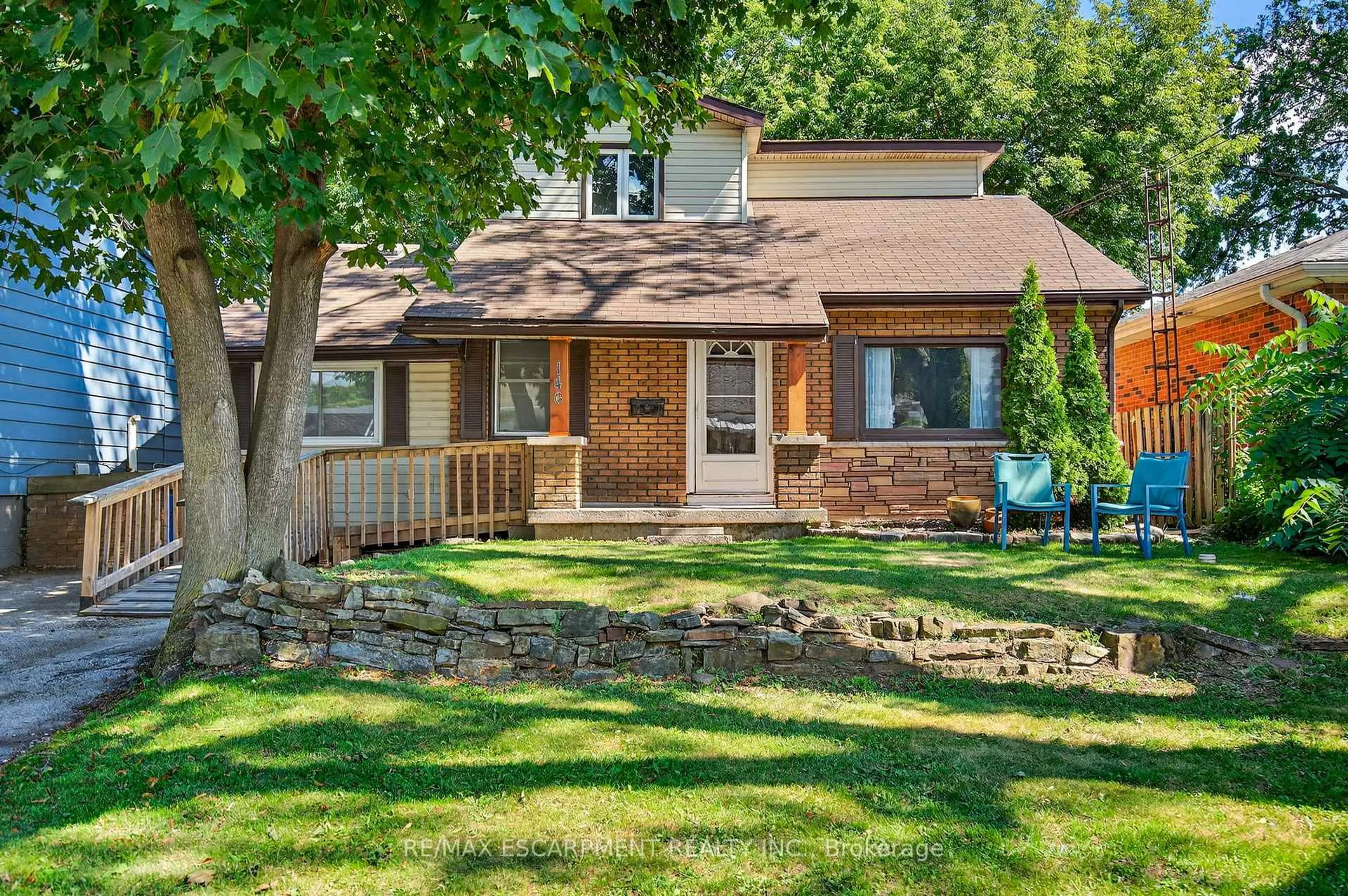 Unknown for 146 Normanhurst Ave, Hamilton Ontario L8H 5M8