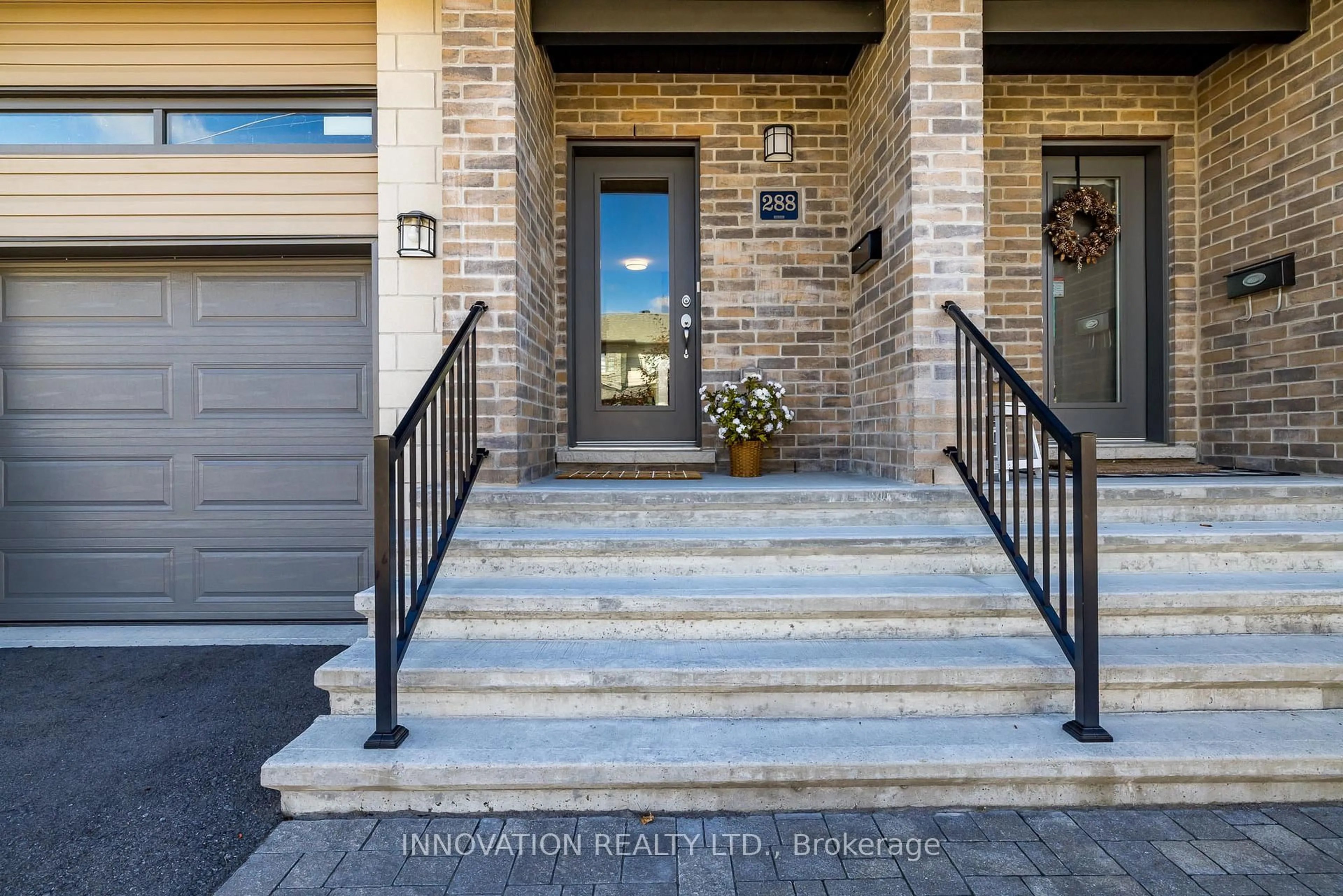 Unknown for 288 Munro St, Carleton Place Ontario K7C 0P2