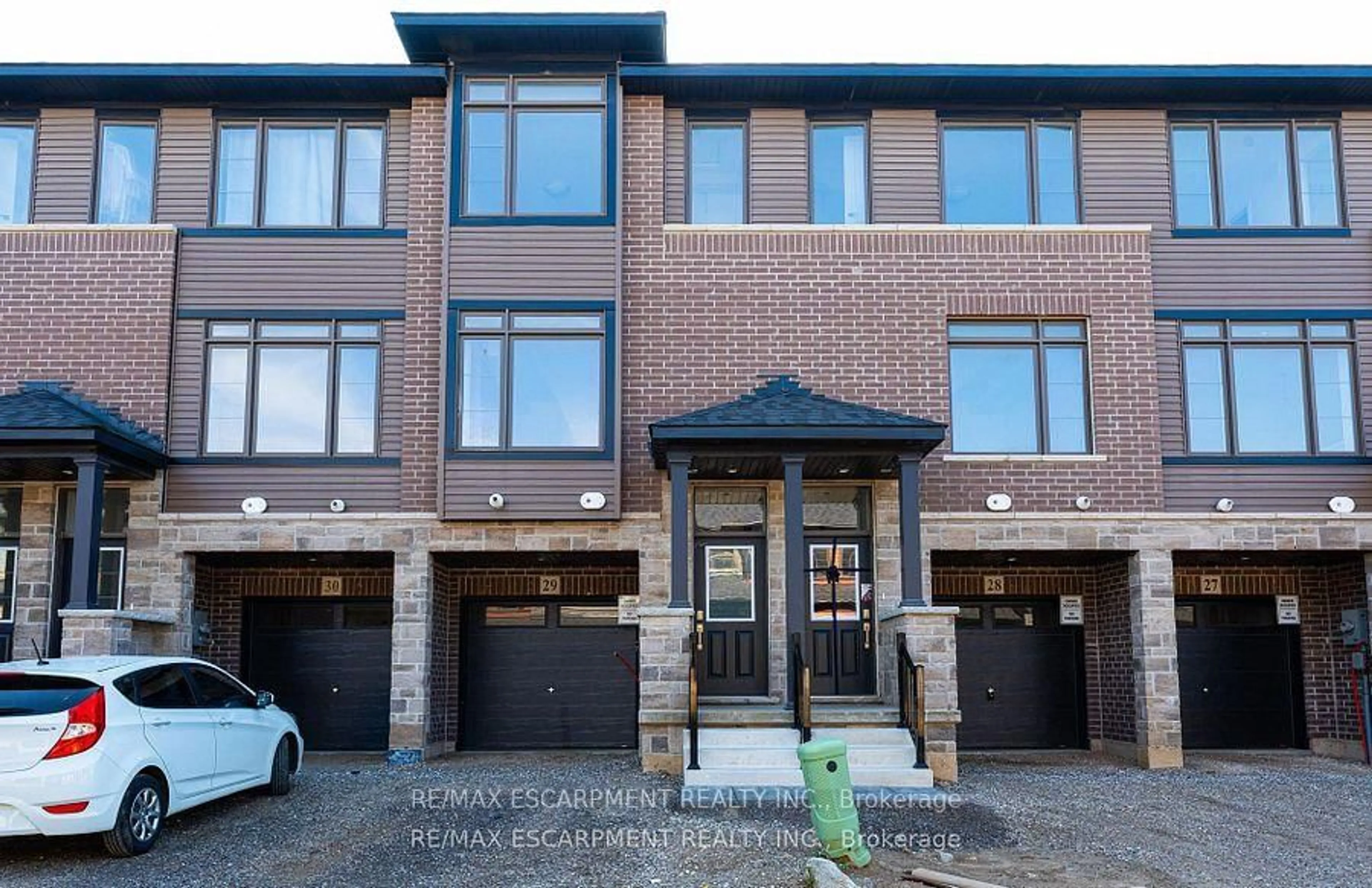 Home with brick exterior material, street for 120 Court Dr #29, Brant Ontario N3L 0N2