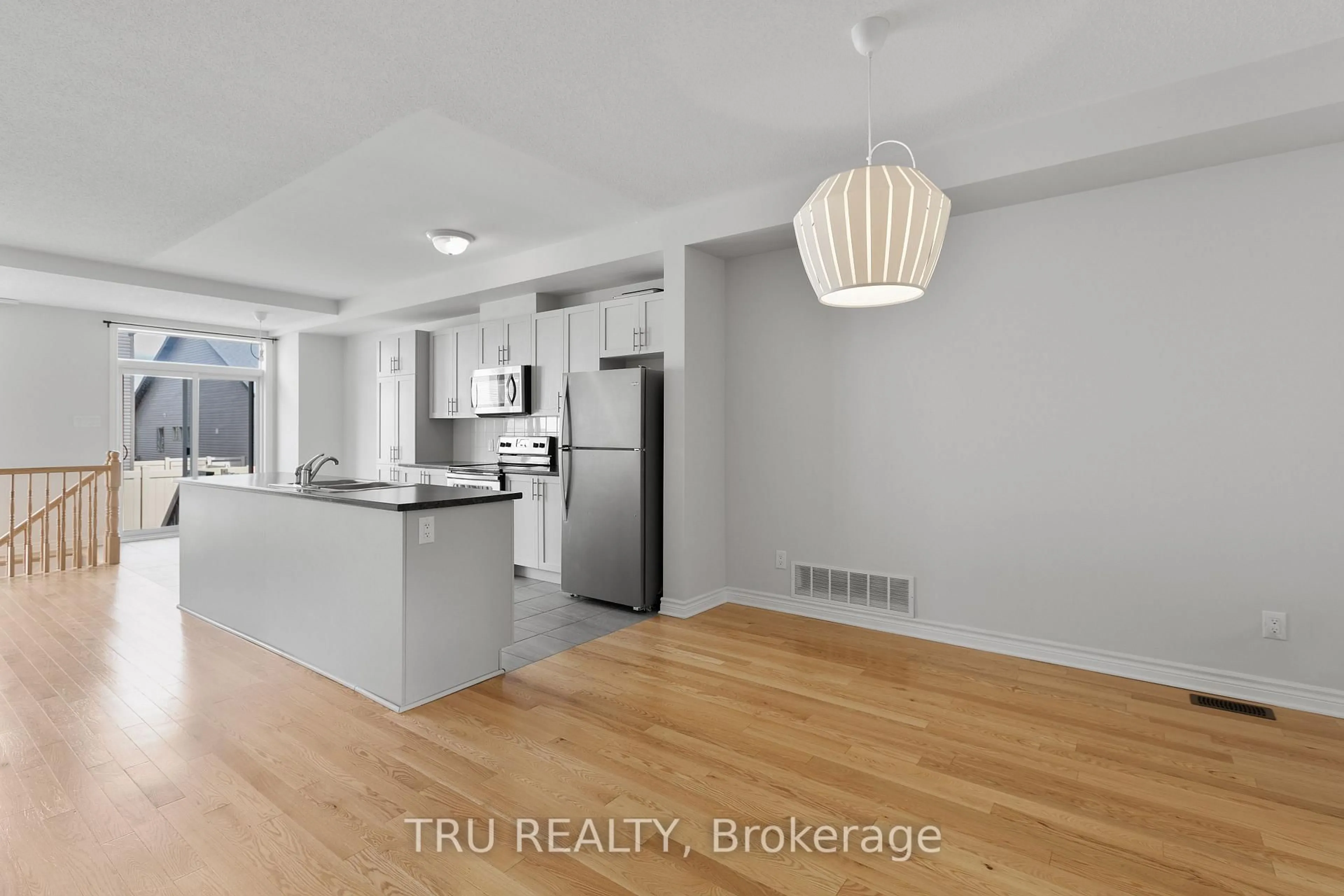 Open concept kitchen, unknown for 1146 BECKETT Cres, Ottawa Ontario K2S 0Z2