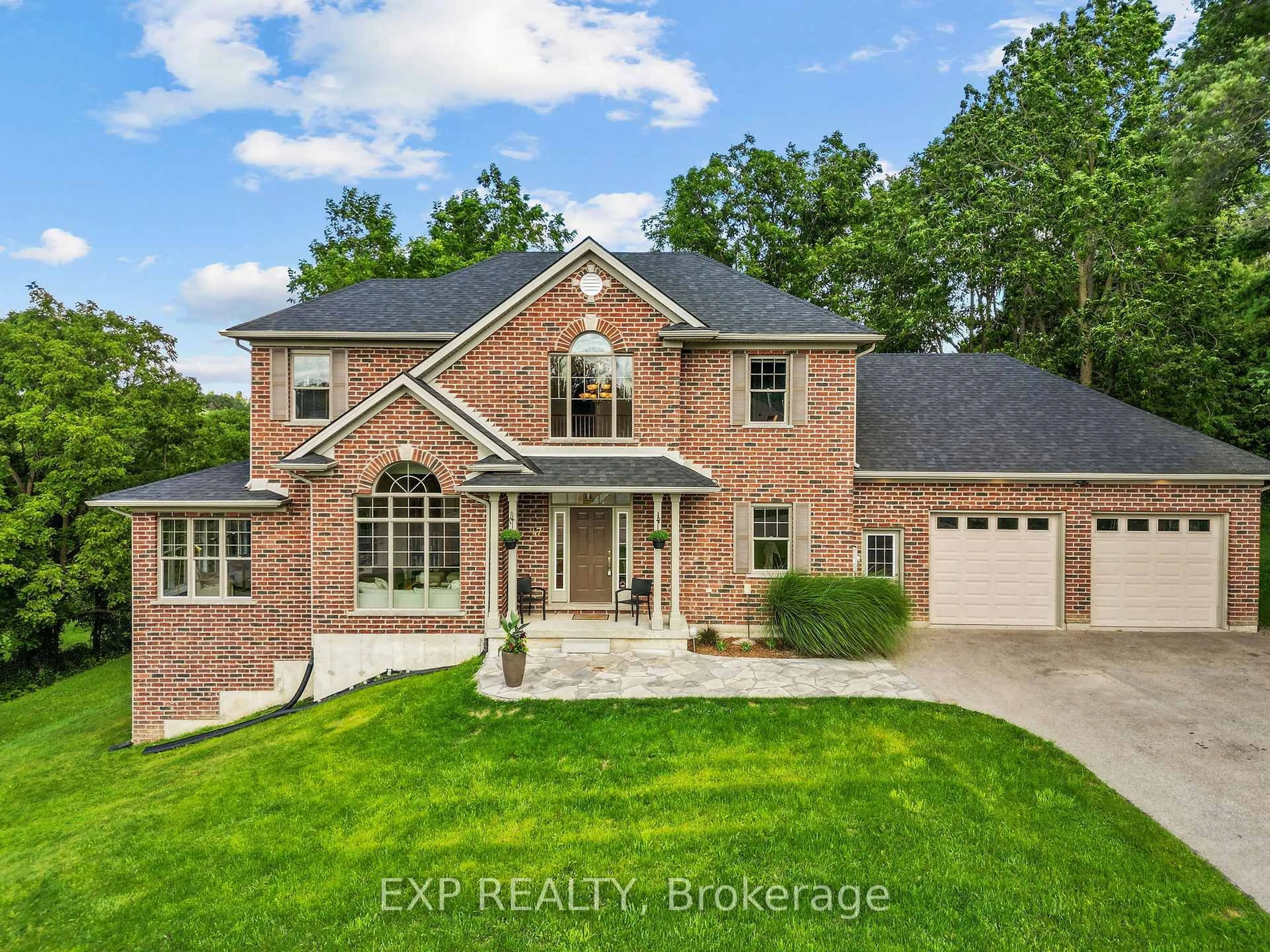 Home with brick exterior material, street for 17 HURON St, St. Marys Ontario N4X 1C2