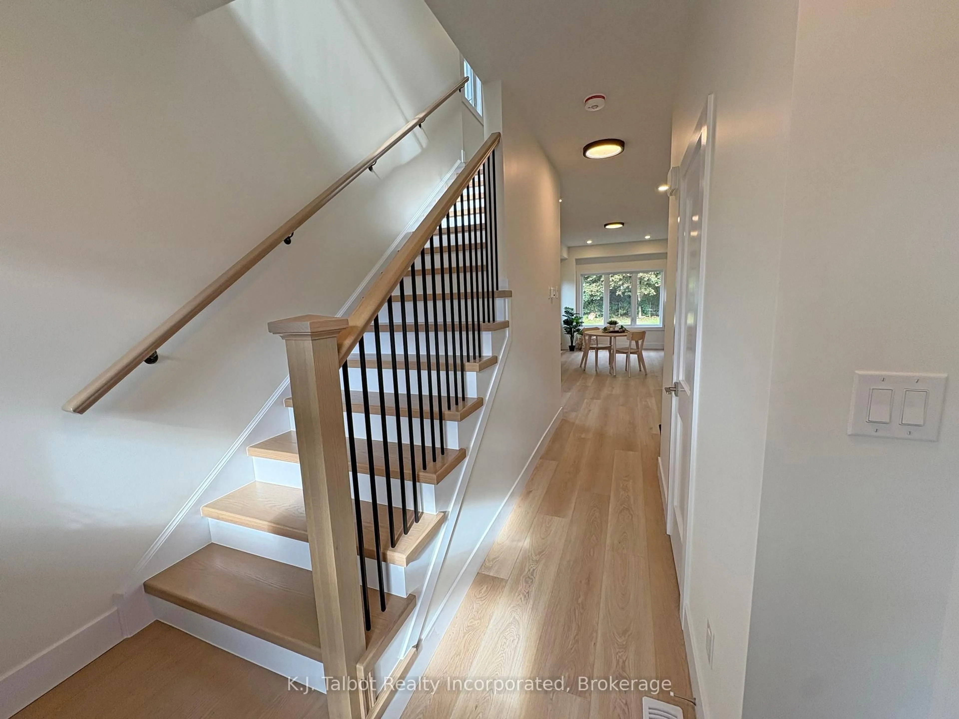 Unknown for 201 South St, Goderich Ontario N7A 3M2