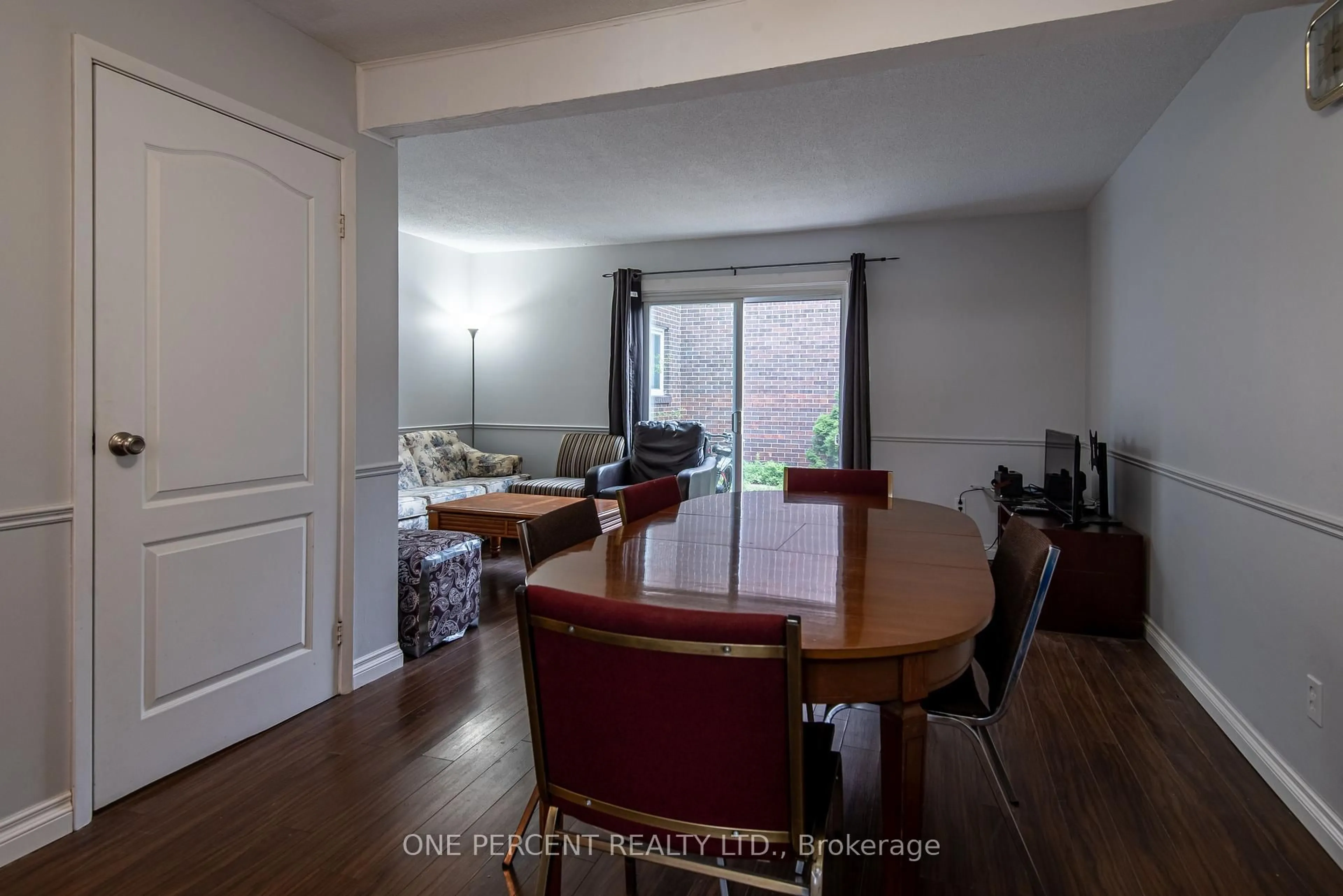 Dining room, unknown for 31 Greengate Rd #230, Guelph Ontario N1H 6R3