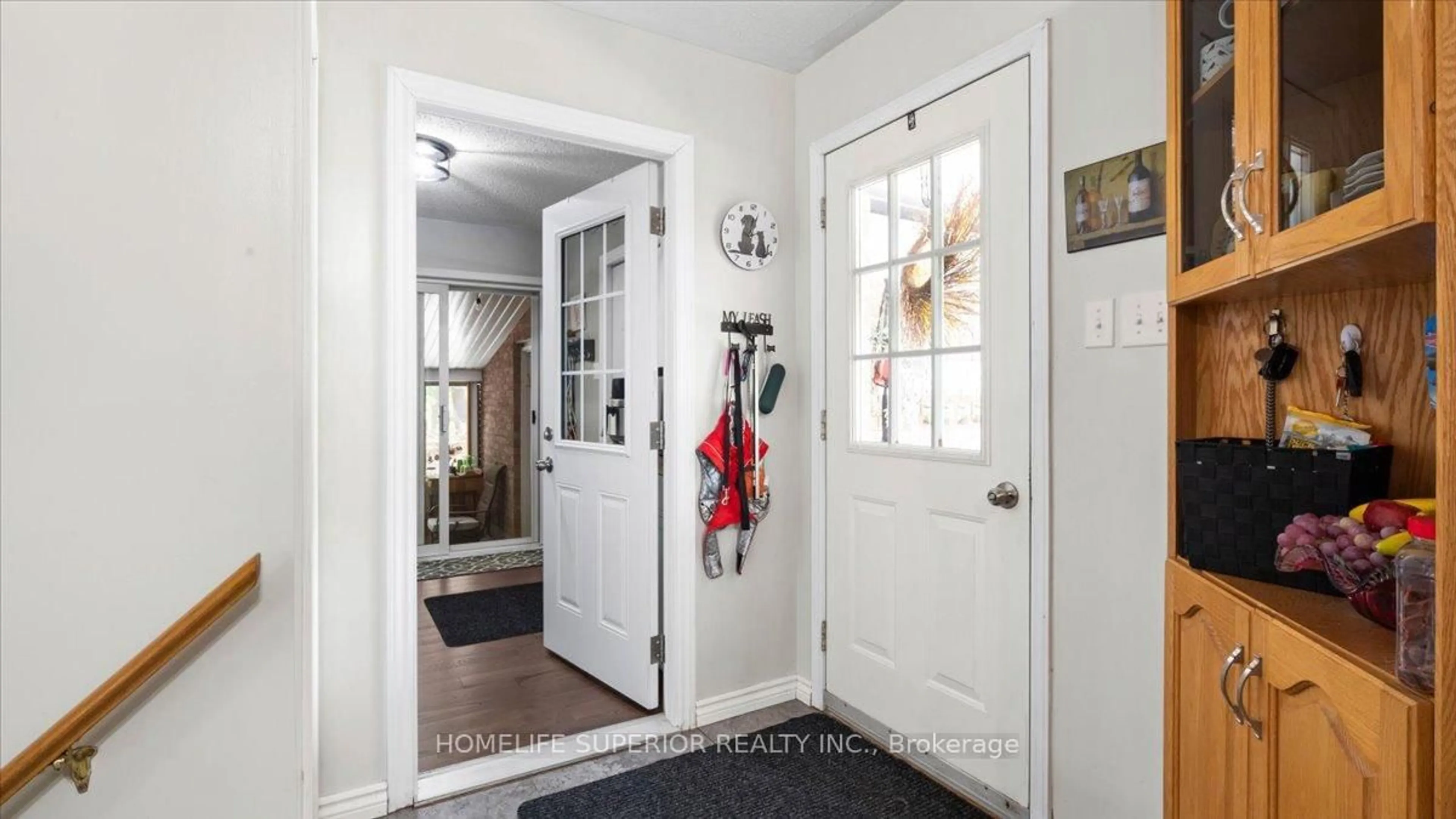 Indoor entryway for 226 Lahey Rd, Limoges Ontario K0K 2M0
