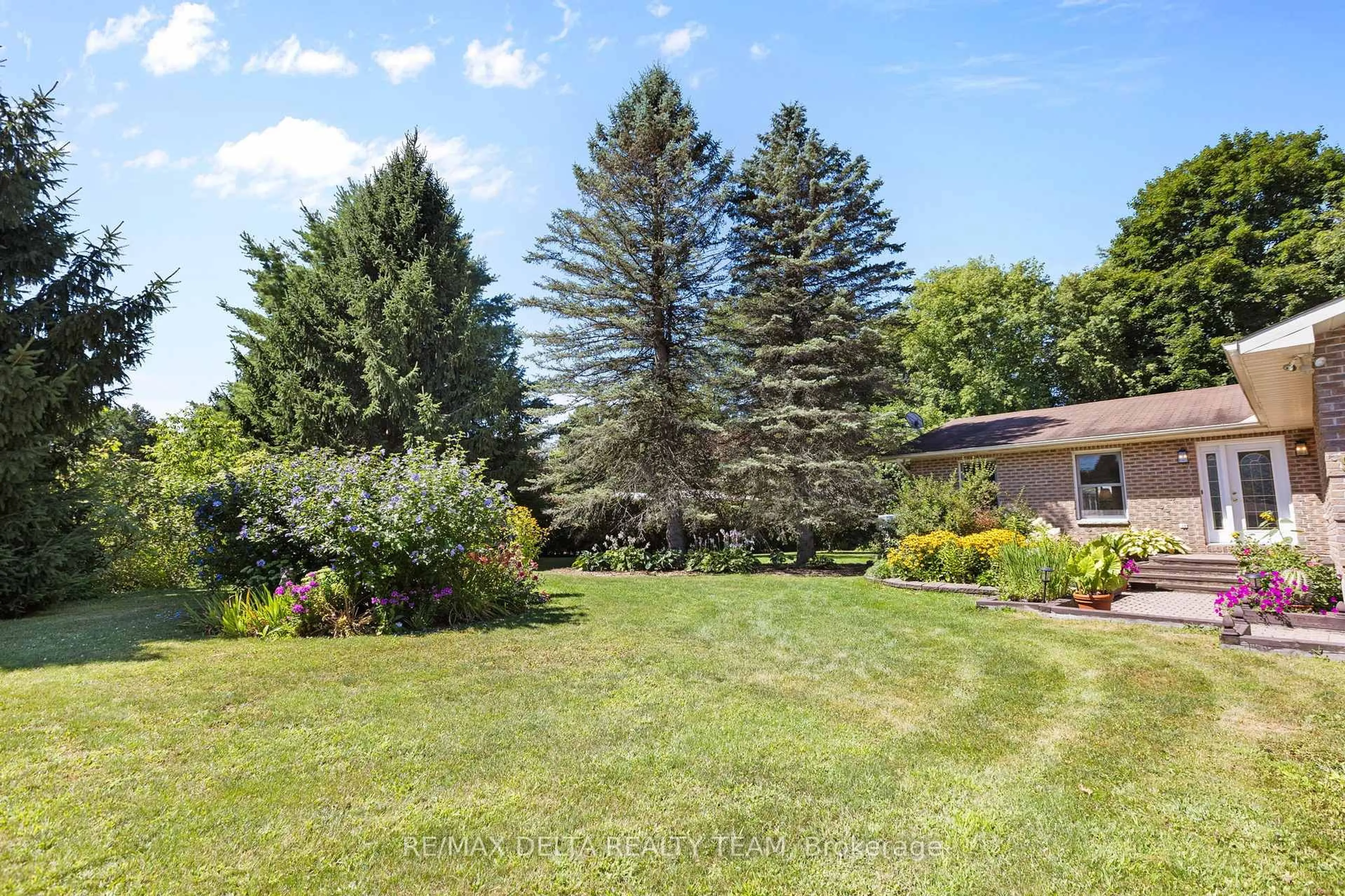Patio, unknown for 9 Lasalle St, Clarence-Rockland Ontario K4K 1K7