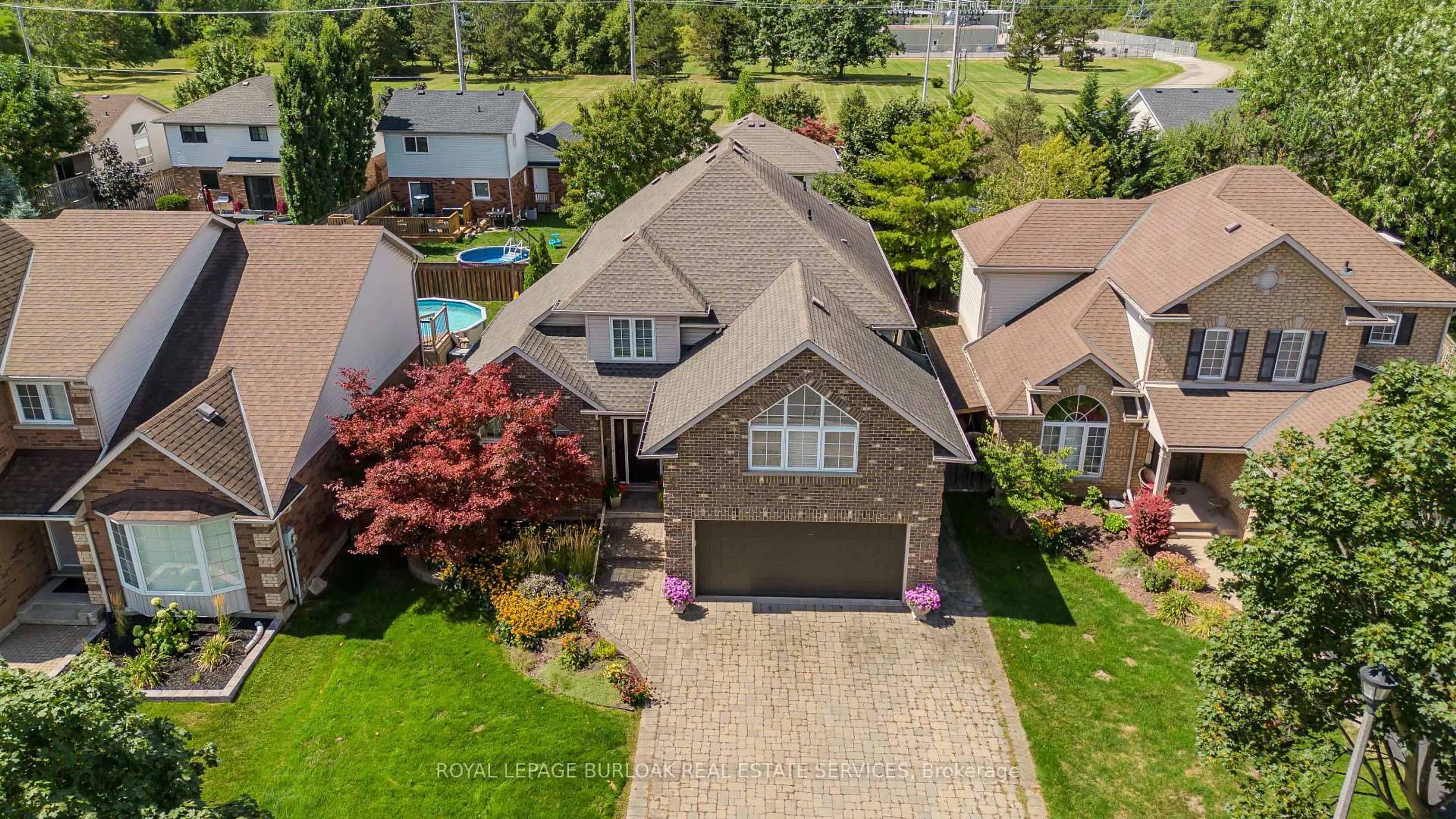 A pic from outside/outdoor area/front of a property/back of a property/a pic from drone, street for 56 Farris Ave, St. Catharines Ontario L2S 3W6